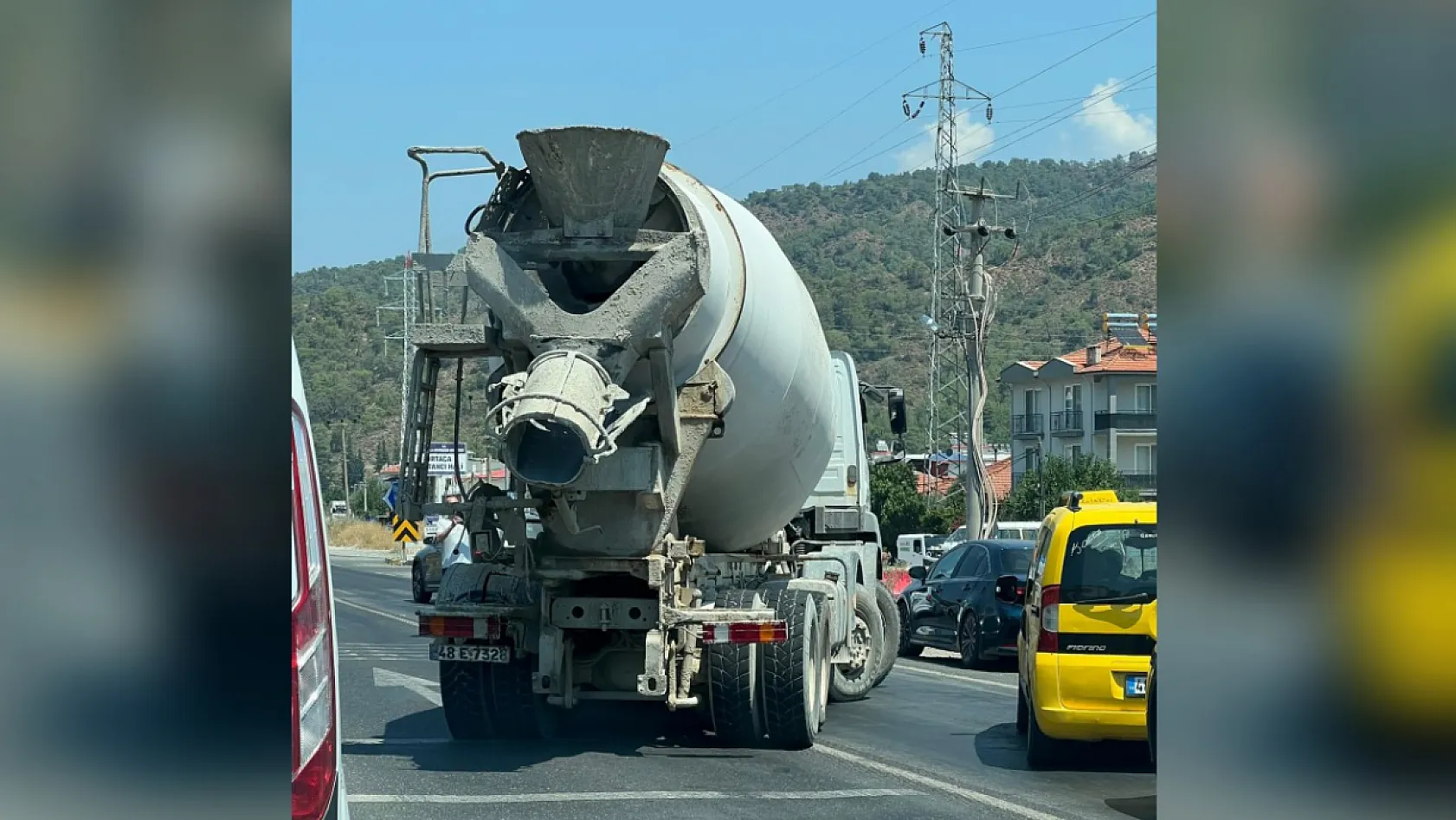 Ortaca'da zincirleme trafik kazası