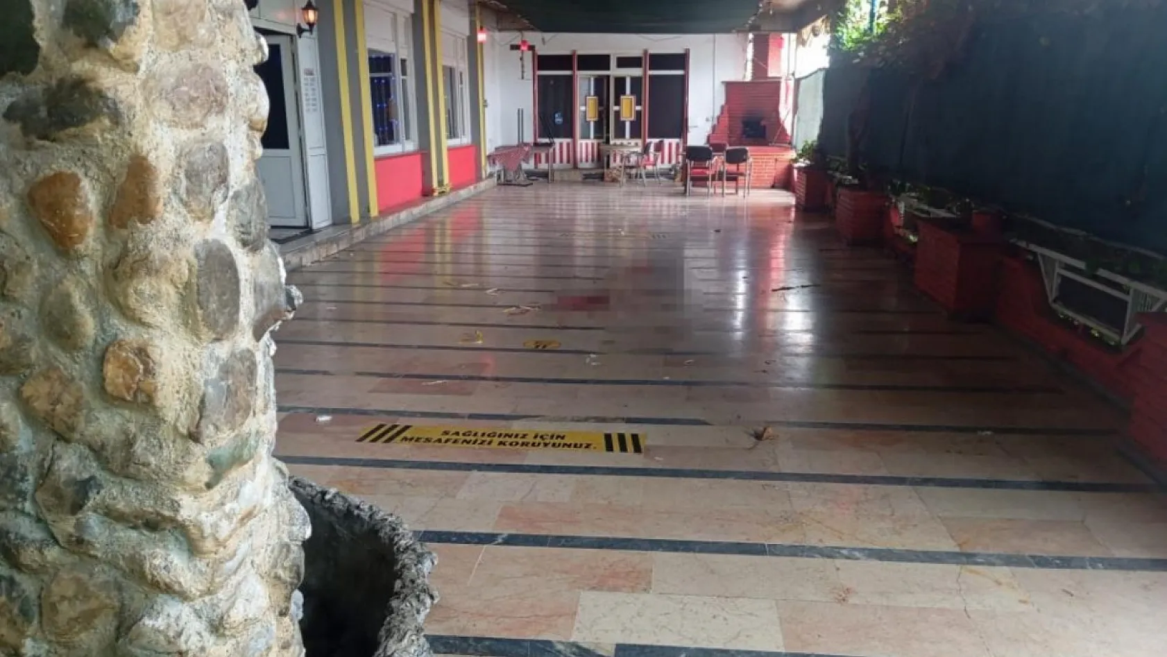 Otelde çıkan silahlı çatışmada 2 kişi öldü, 1 kişi ağır yaralandı