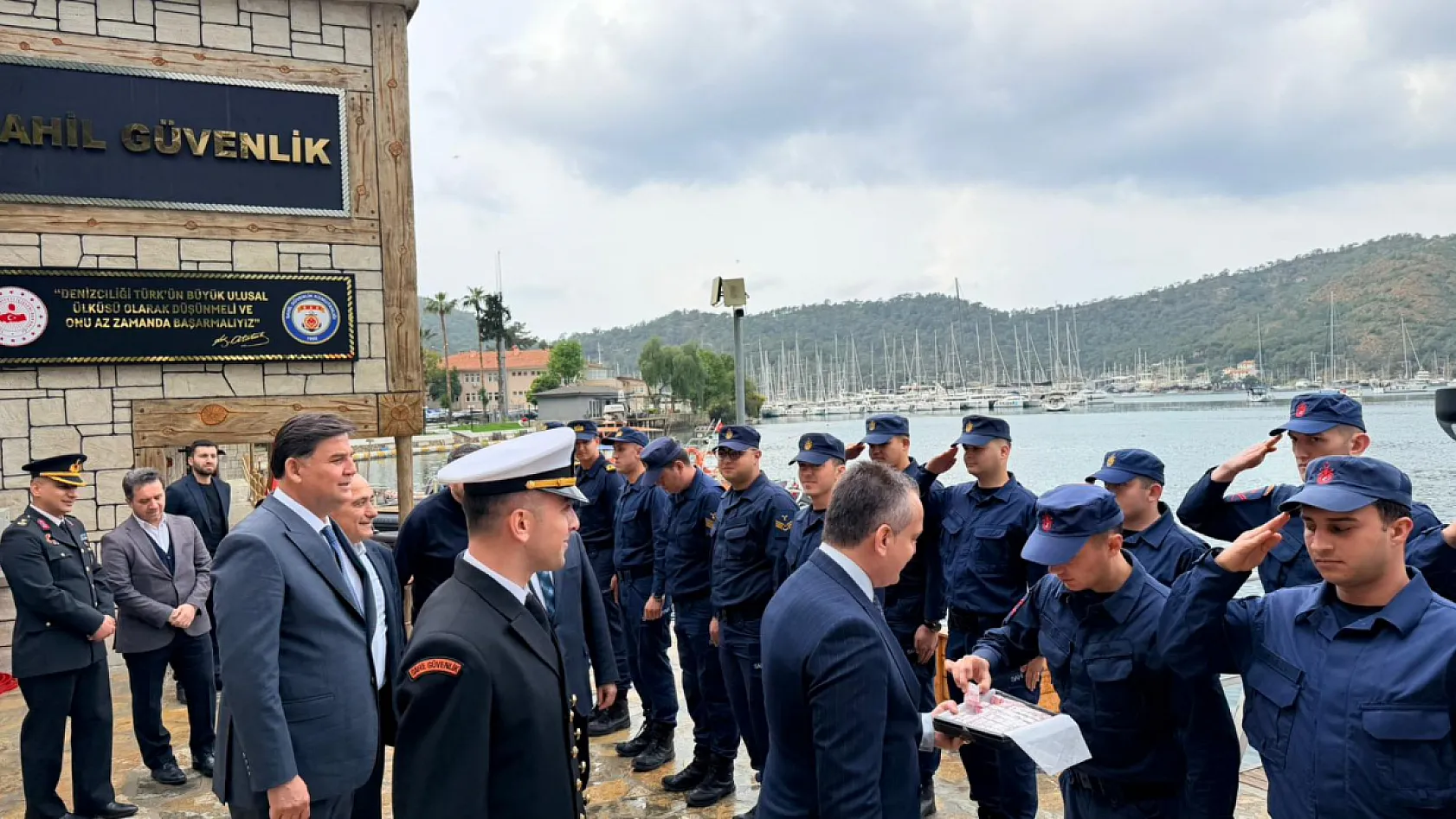 Ramazan Bayramı'nda Kaymakam Akkaya'dan Sahil Güvenlik ekiplerine moral ziyareti