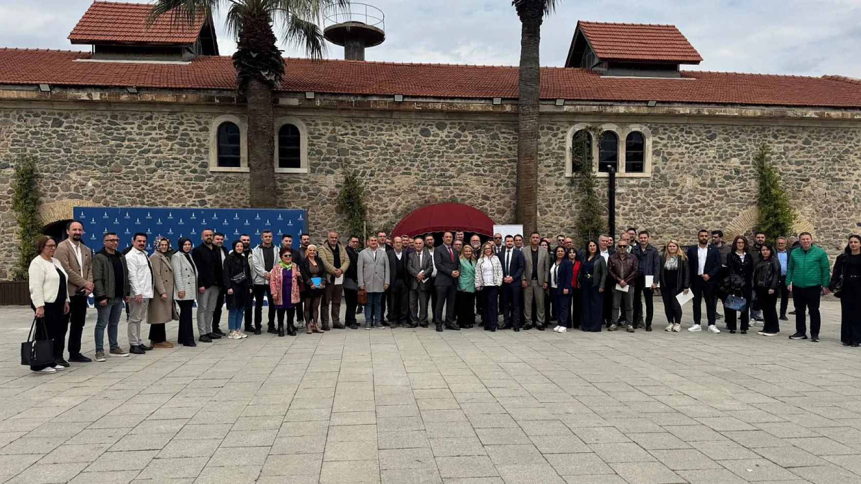 Resmi İlan Mevzuatı Eğitimi İzmir'de gerçekleşti: SED Medya Yönetimi de katıldı