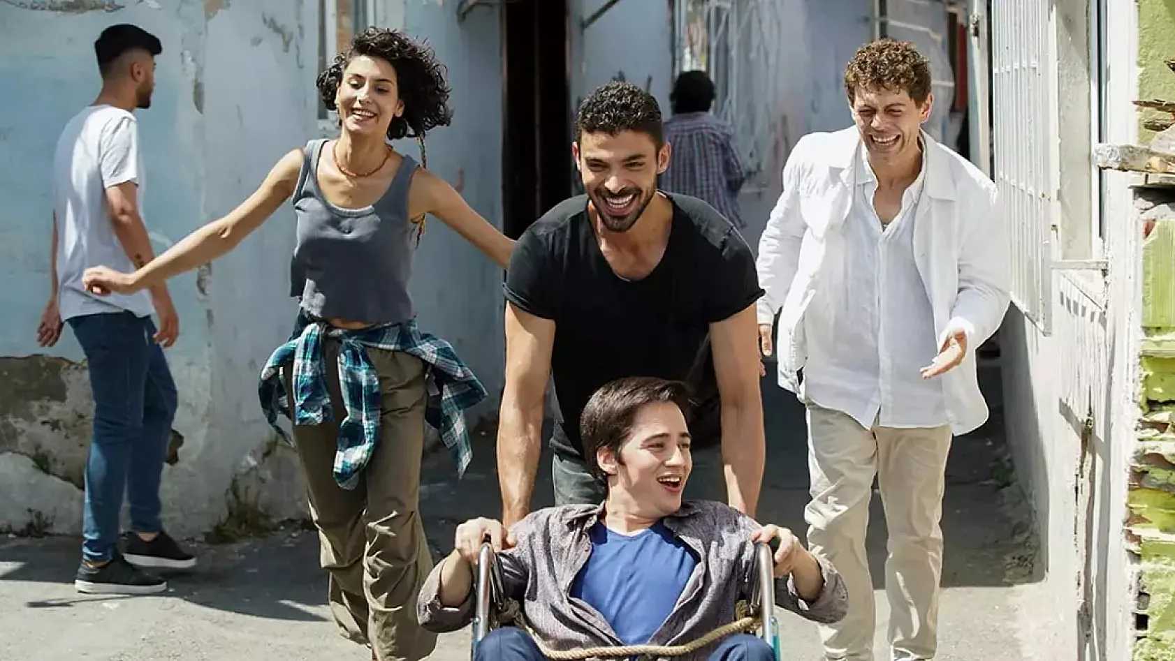 RTÜK'ün Yabani Dizisine Uyguladığı Cezalar ve Final Tarihindeki Değişiklikler