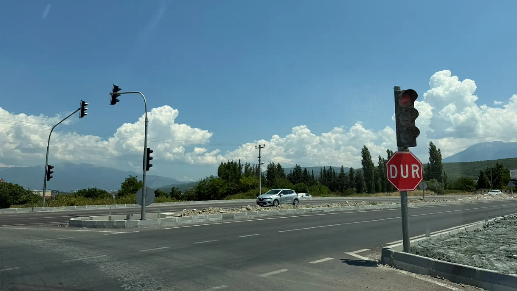 Saklıkent Kavşağı son dokunuşlarla tamamlanıyor