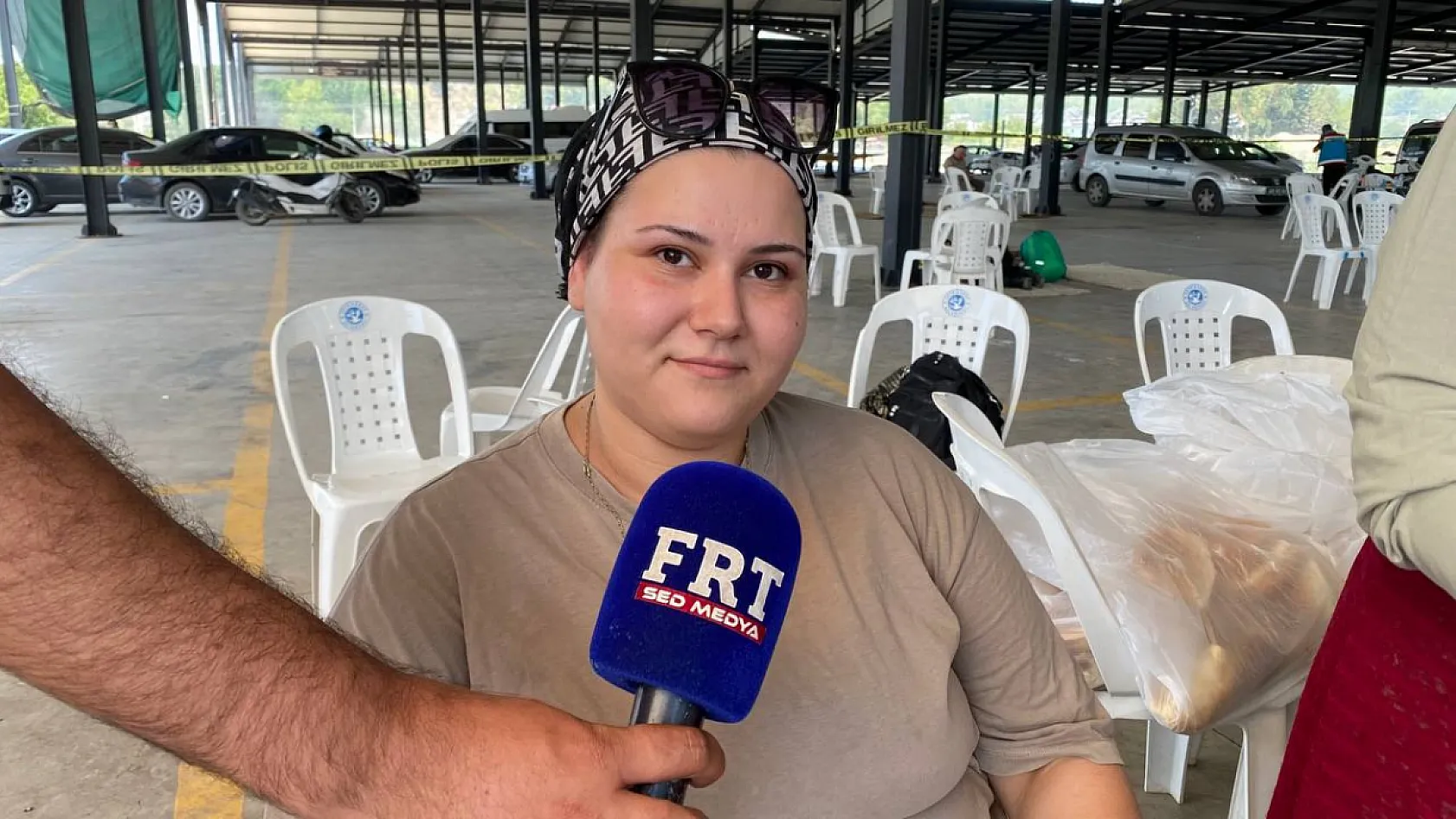 Seydikemer'de dayanışma seferberliği: Koordinasyon merkezinde günde yüzlerce kumanya hazırlanıyor