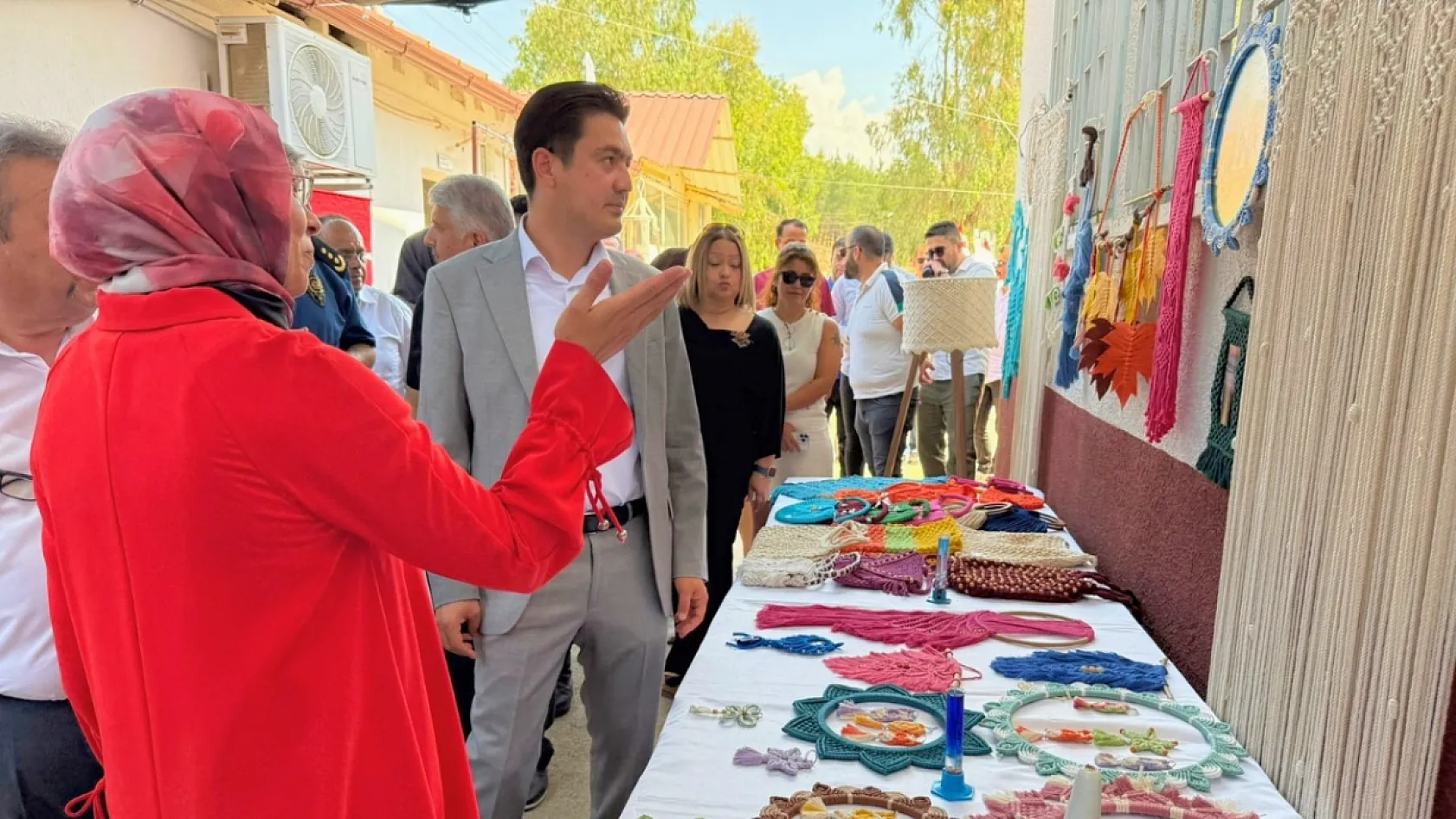 Seydikemer Halk Eğitimi Merkezi Yıl Sonu Sergisi Yoğun Katılımla Gerçekleştirildi