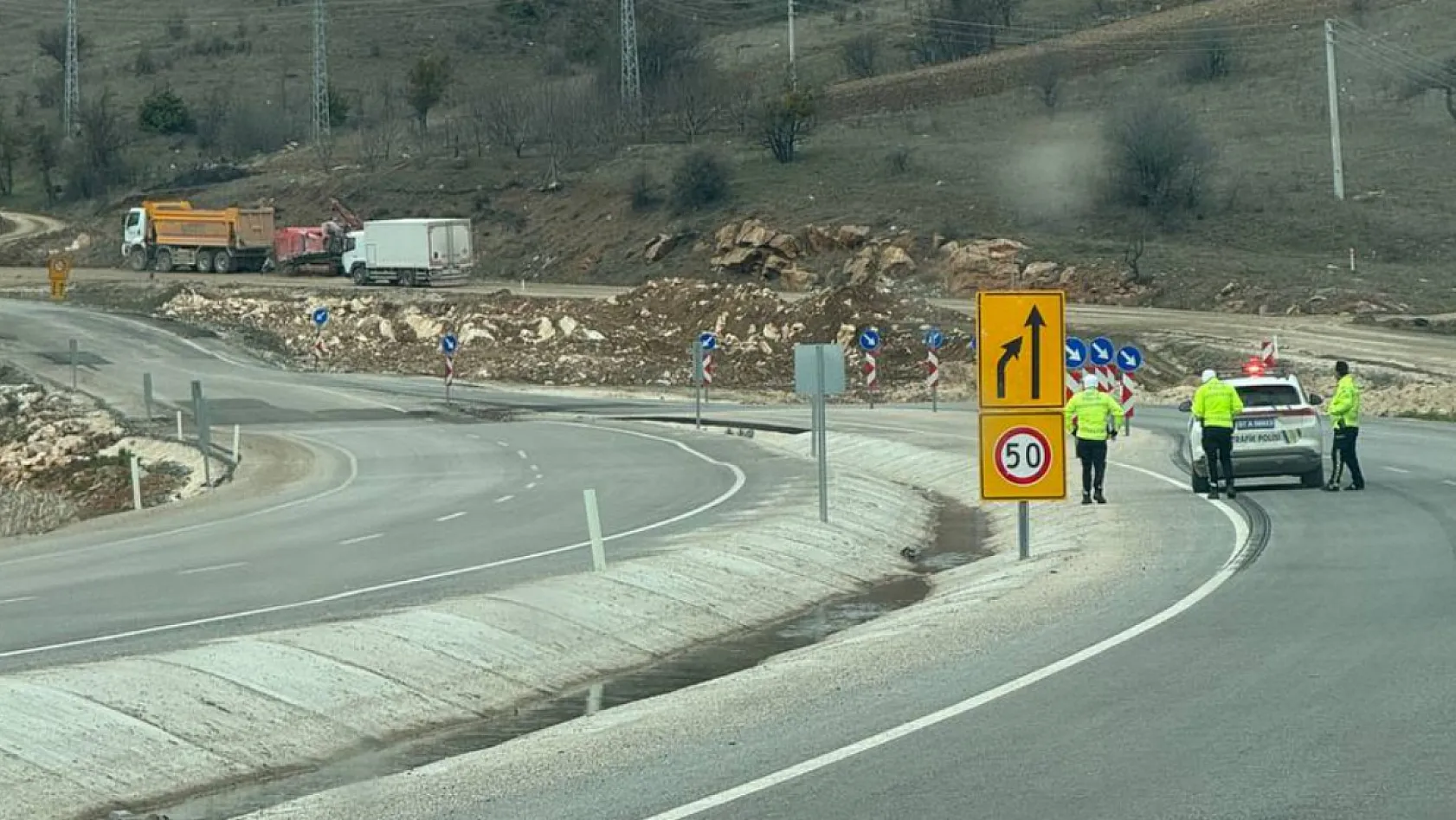 Seydikemer Kayabaş Yaylası Yolunda Çalışma