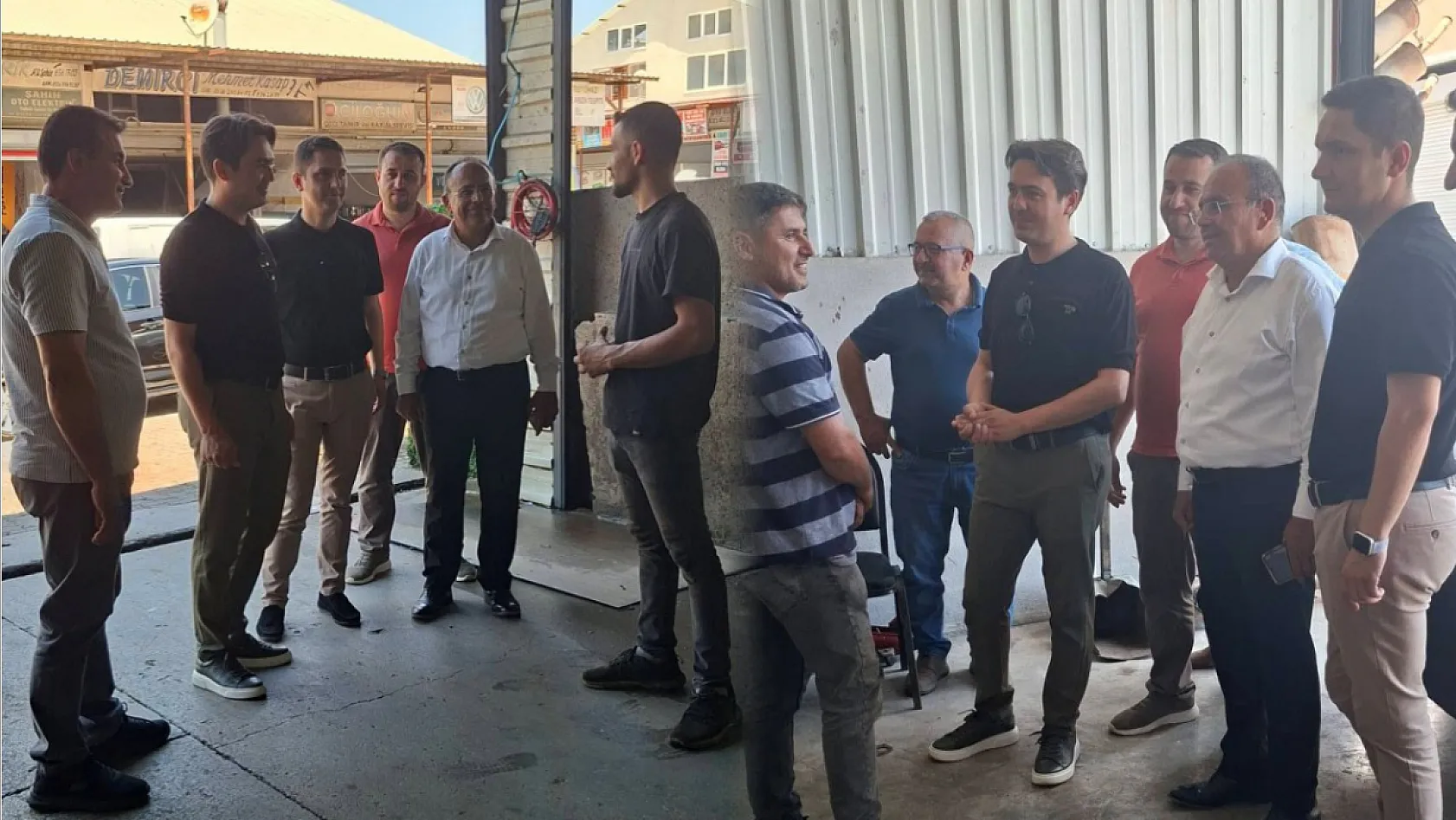 Seydikemer Kaymakamı Dilekli, sanayi esnafıyla bir araya geldi