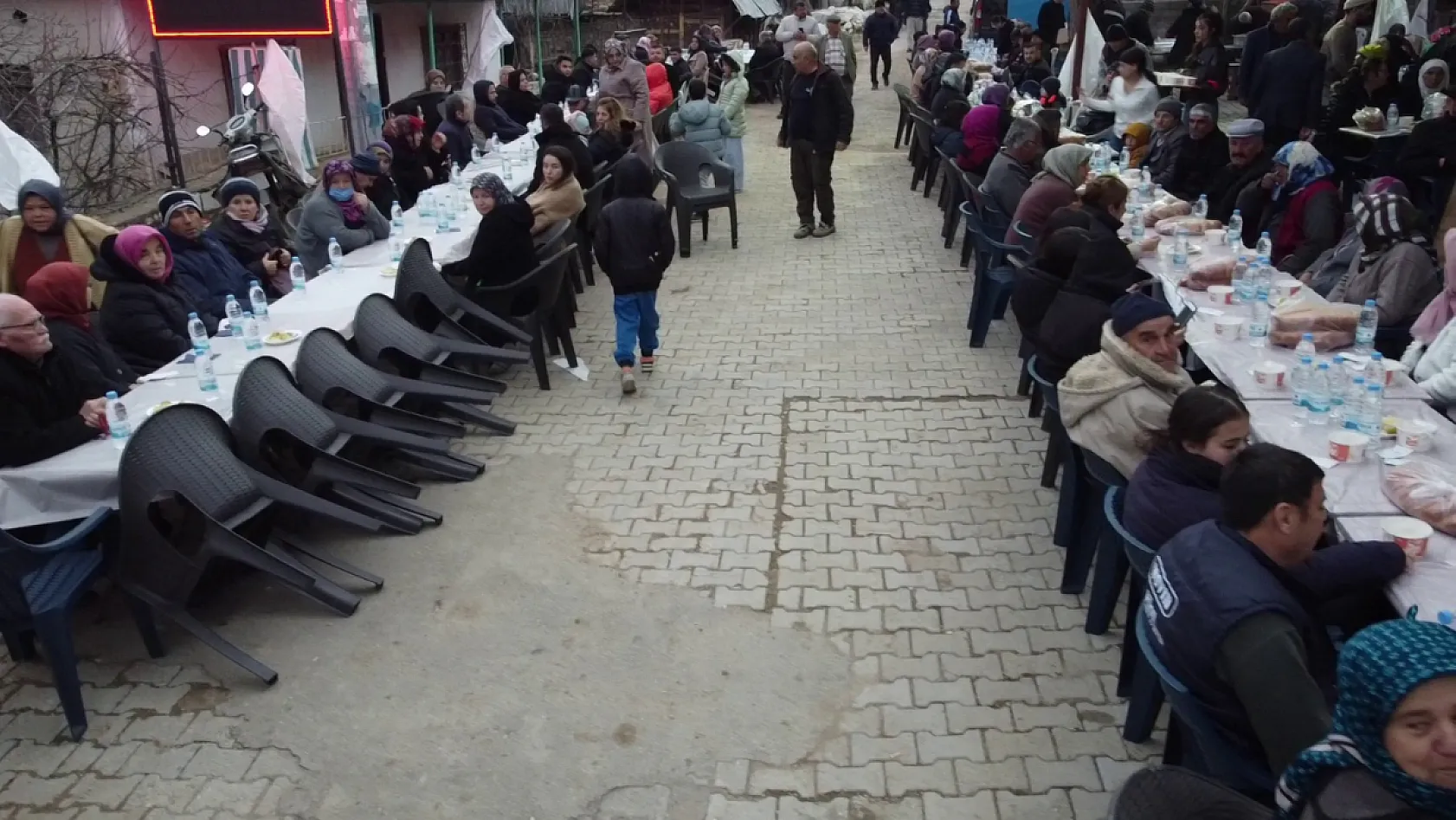 Seydikemer Yayla Çobanisa'da imece usulü geleneksel iftar ve bayram coşkusu