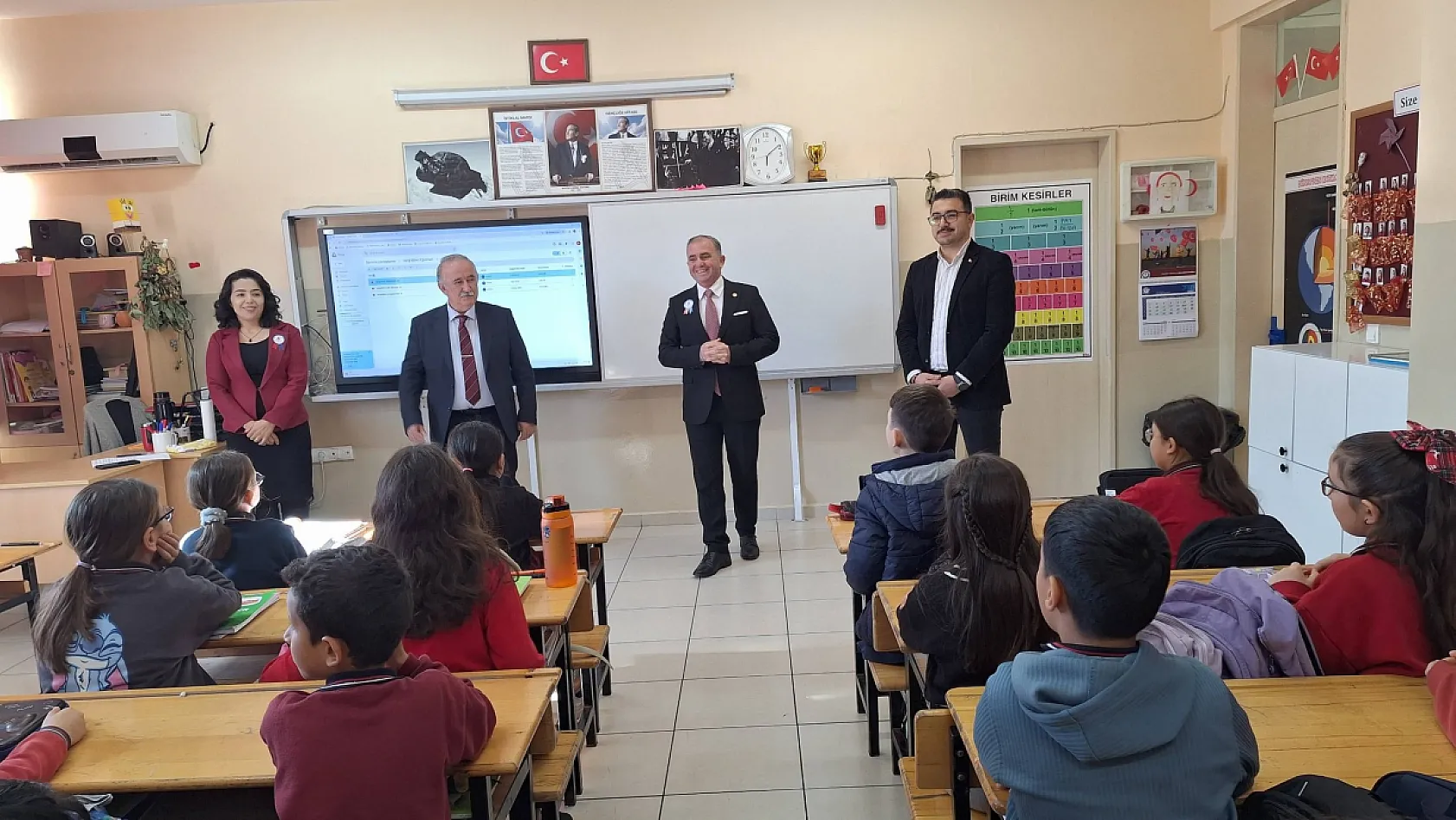 Seydikemer'de Vergi Haftası kapsamında öğrencilere vergi bilinci aşılandı