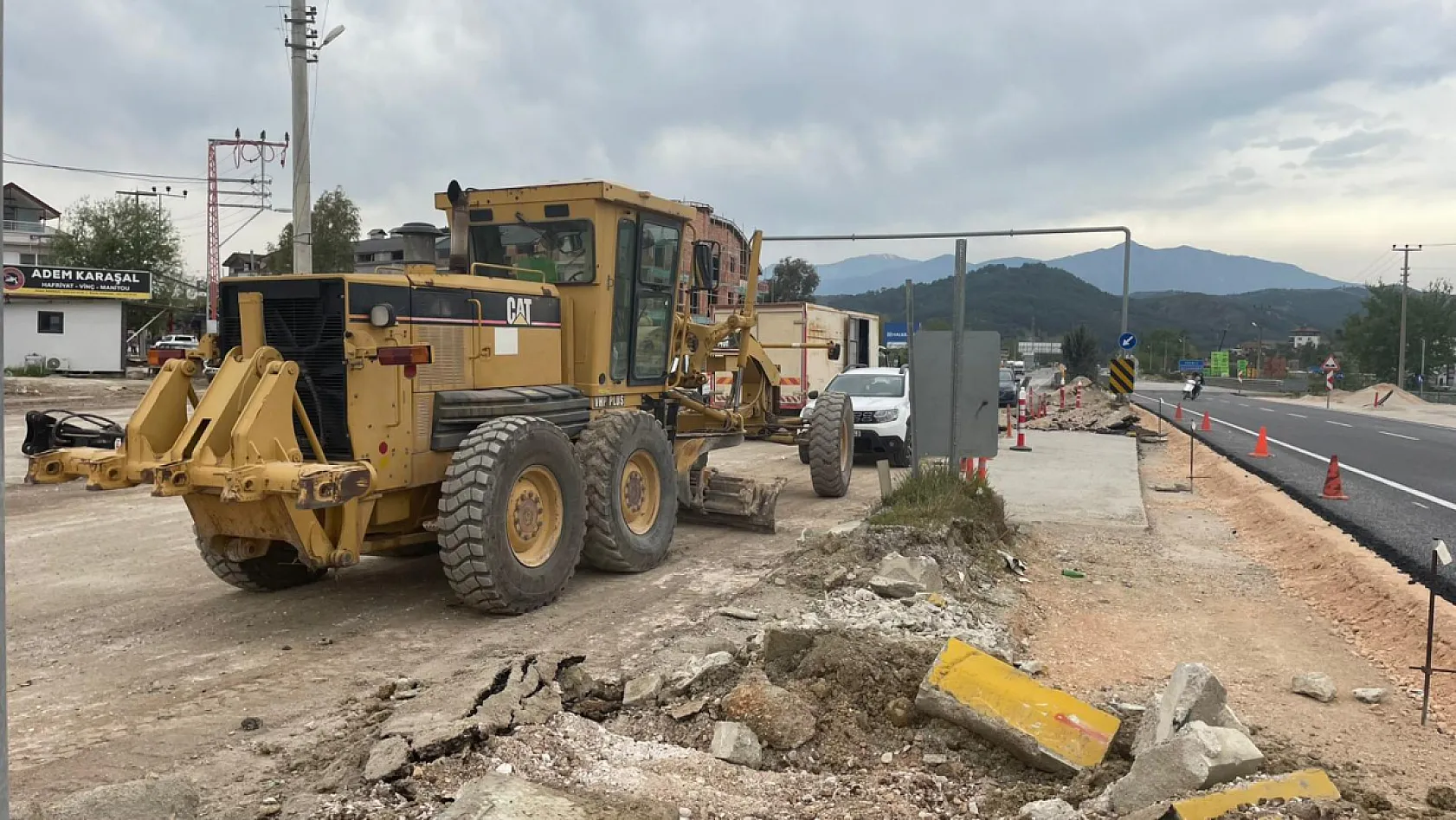 Seydikemer'de 'Yeni Nesil Kavşak' Projesi sürüyor: Teslim tarihi 15 Mayıs 2026