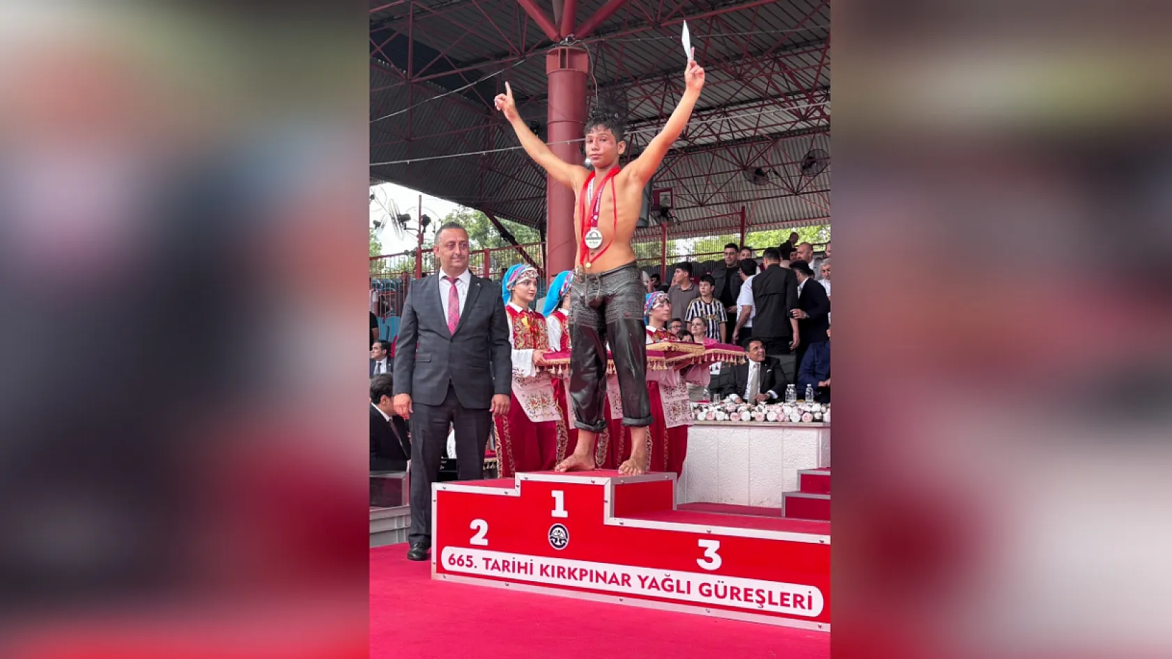 Seydikemerli Pehlivanlardan Kırkpınar'da 4 Madalya