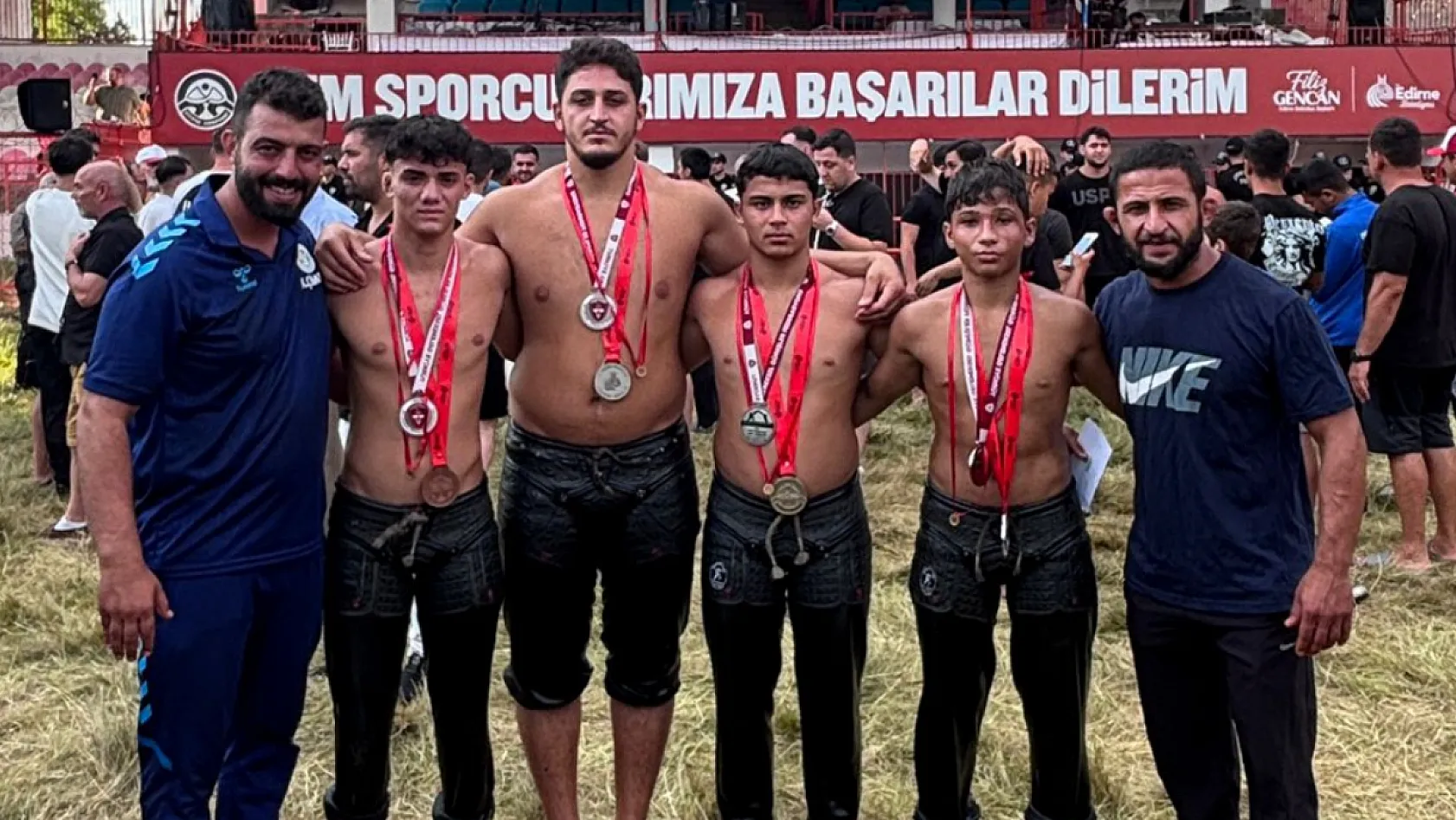 Seydikemerli Pehlivanlardan Kırkpınar'da 4 Madalya