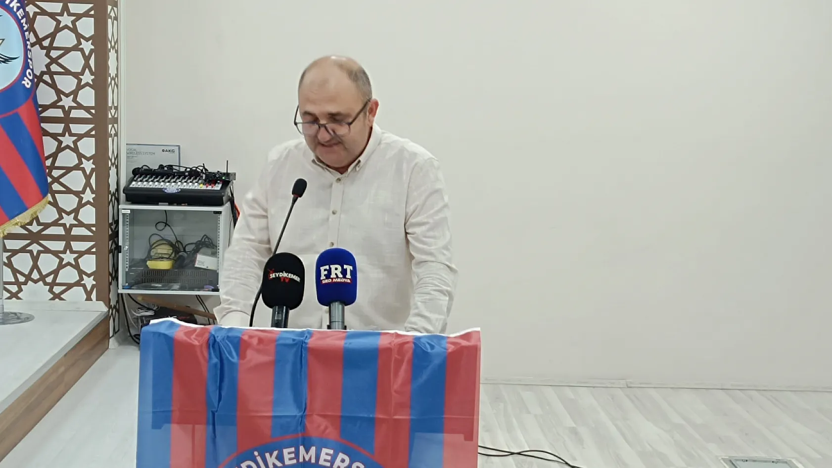 Seydikemerspor'da Güven Tazelendi Başkan Önder Akdenizli Yeniden Seçildi