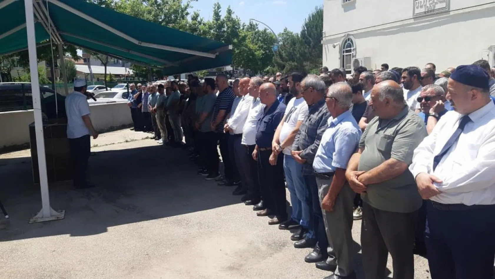 SMA hastası çocuğunun cihazını kapatan baba intihar etti