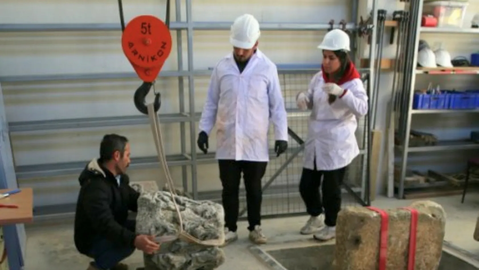 Stratonikeia'nın tarihi taşları öğrencilerle yeniden can buluyor