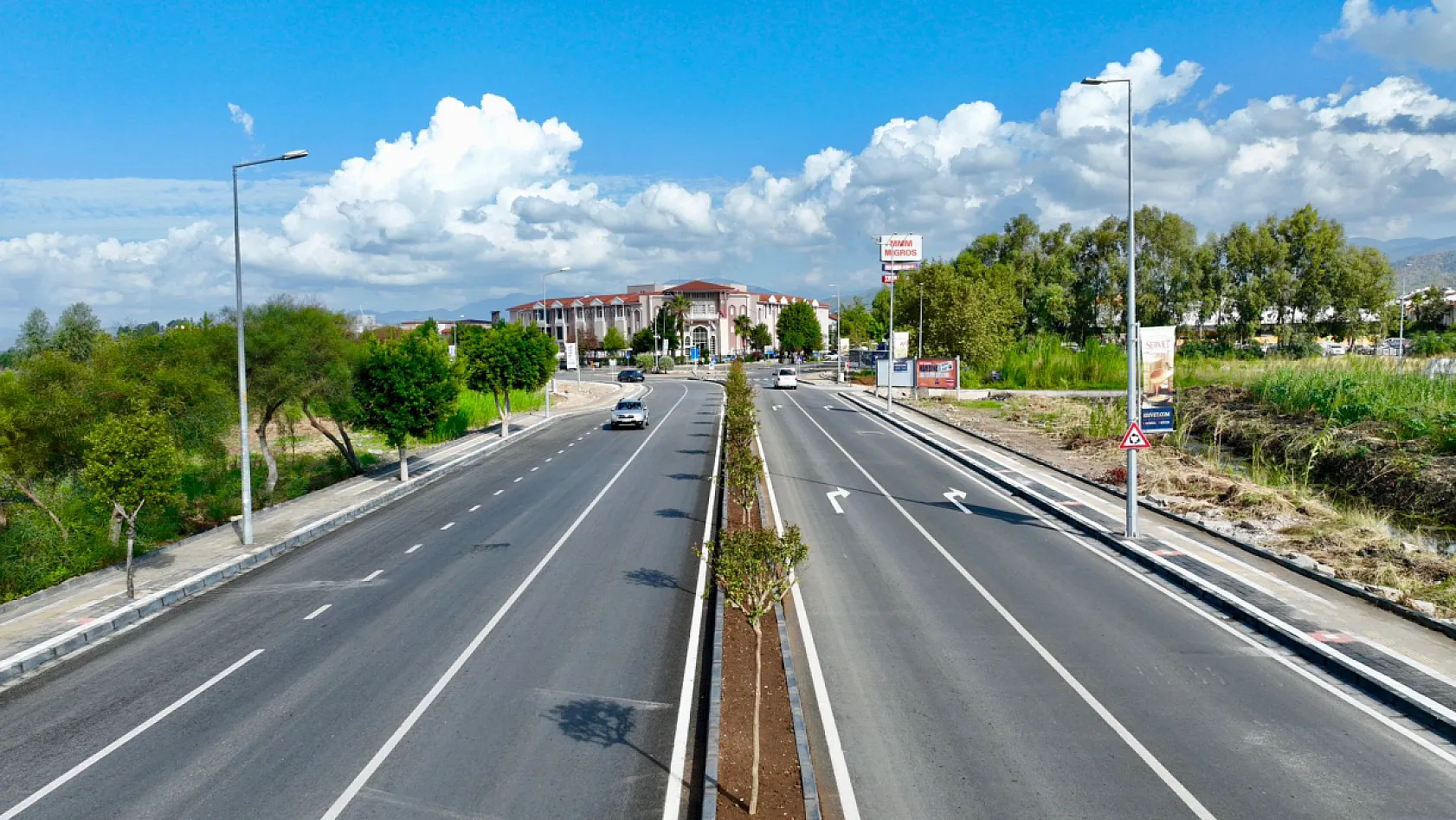Taksici esnafından Karaca'ya teşekkür ziyareti