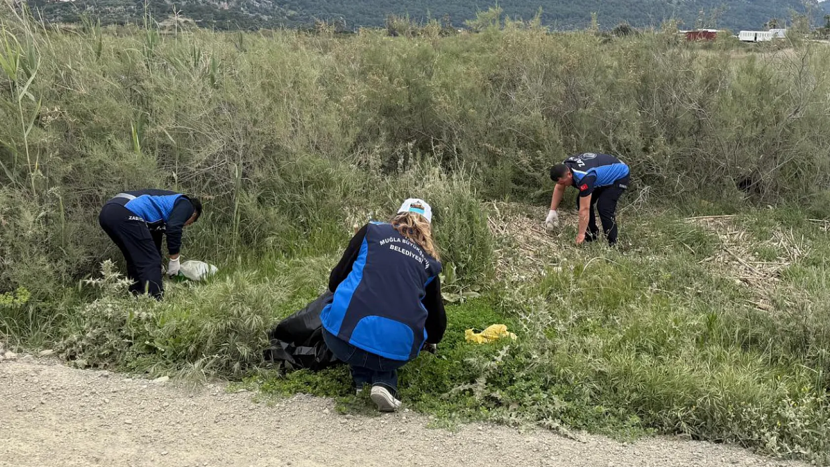 Muğla Büyükşehir Belediyesi Temizlik Seferberliğini Dalaman'da Sürdürdü