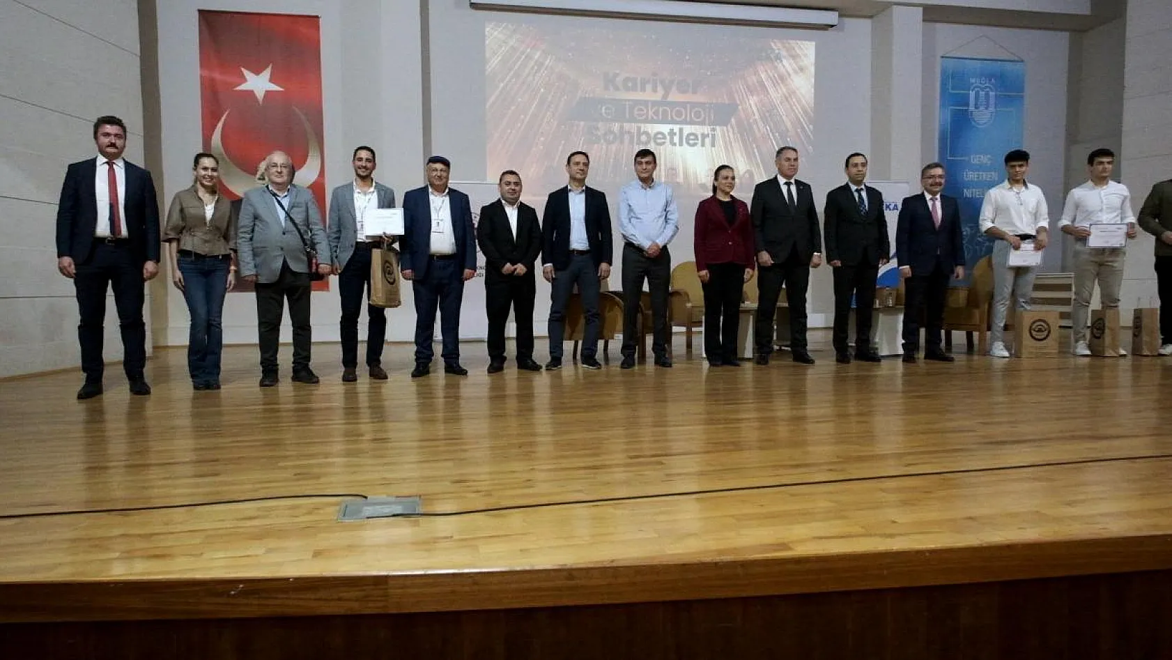 'Kariyer ve Teknoloji Sohbetleri' etkinliğine yoğun ilgi