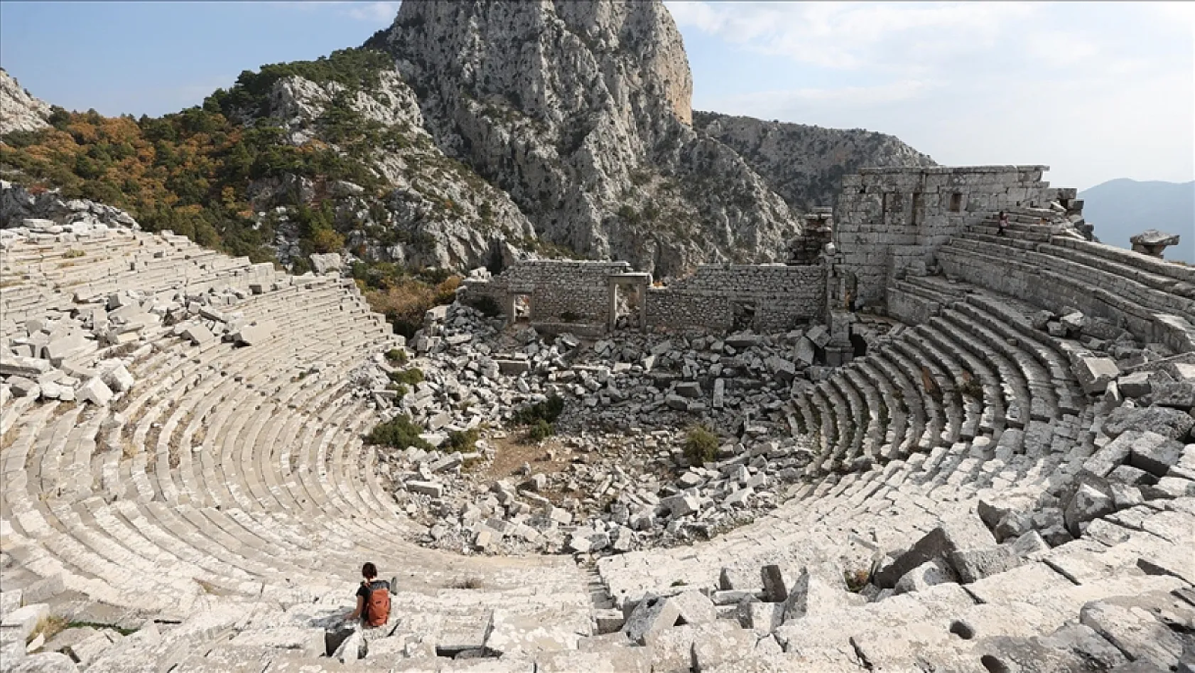 Doğa ve tarihin buluştuğu Termessos, ziyaretçilerine unutulmaz manzaralar sunuyor