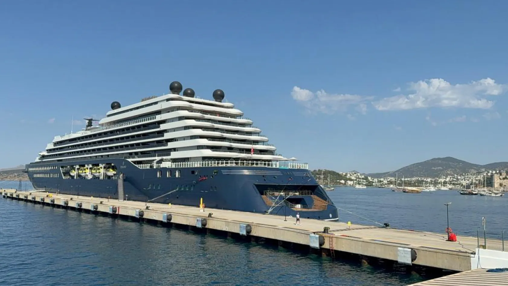 Ultra lüks kruvaziyer yeniden Bodrum'da