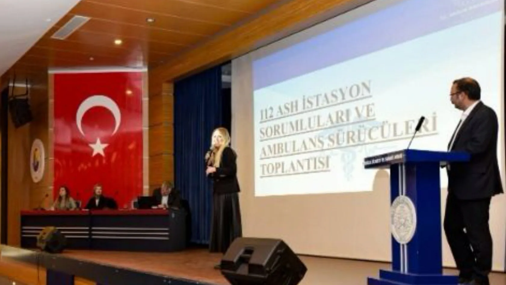 Muğla'da Ambulans Kazalarını Önlemeye Yönelik Kritik Toplantı: Güvenli Sürüş ve Eğitim Vurgusu