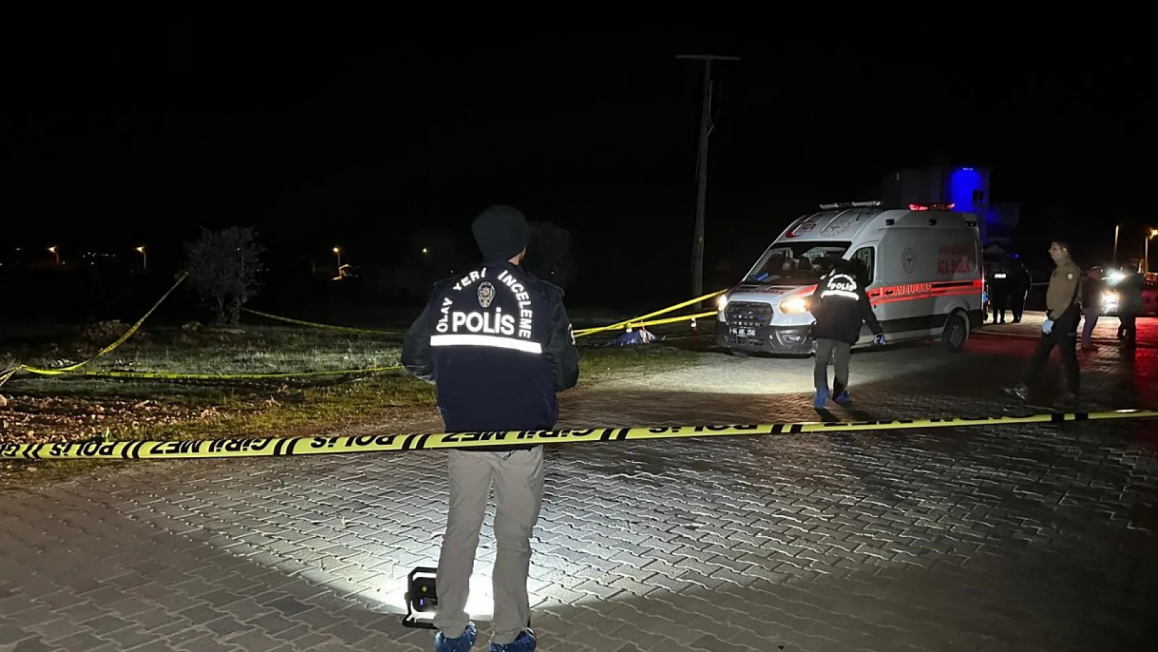 Motosiklet araziye devrildi: 32 Yaşındaki Sürücü Hayatını Kaybetti