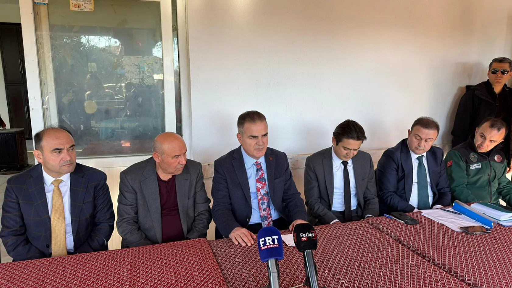 Vali İdris Akbıyık Seydikemer'de sel bölgesinde: Sorunları yerinde dinledi