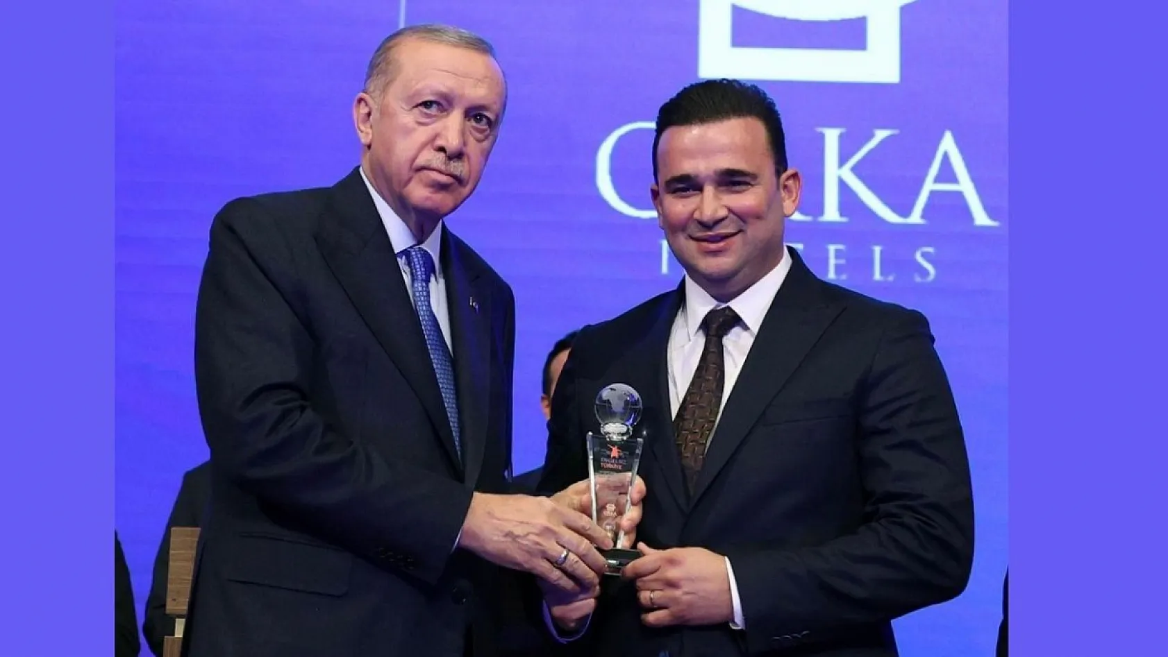 Cumhurbaşkanı Erdoğan'dan Ercan Torunoğulları'na Sosyal Sorumluluk Ödülü