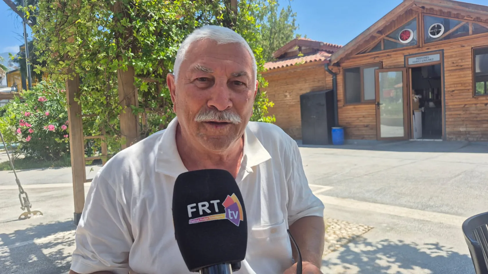 Fethiye'de Temmuz Zammı Öncesi Emekliden Tepki: '25 Yıl Çalıştım, Kızımın Yanında Kalıyorum'