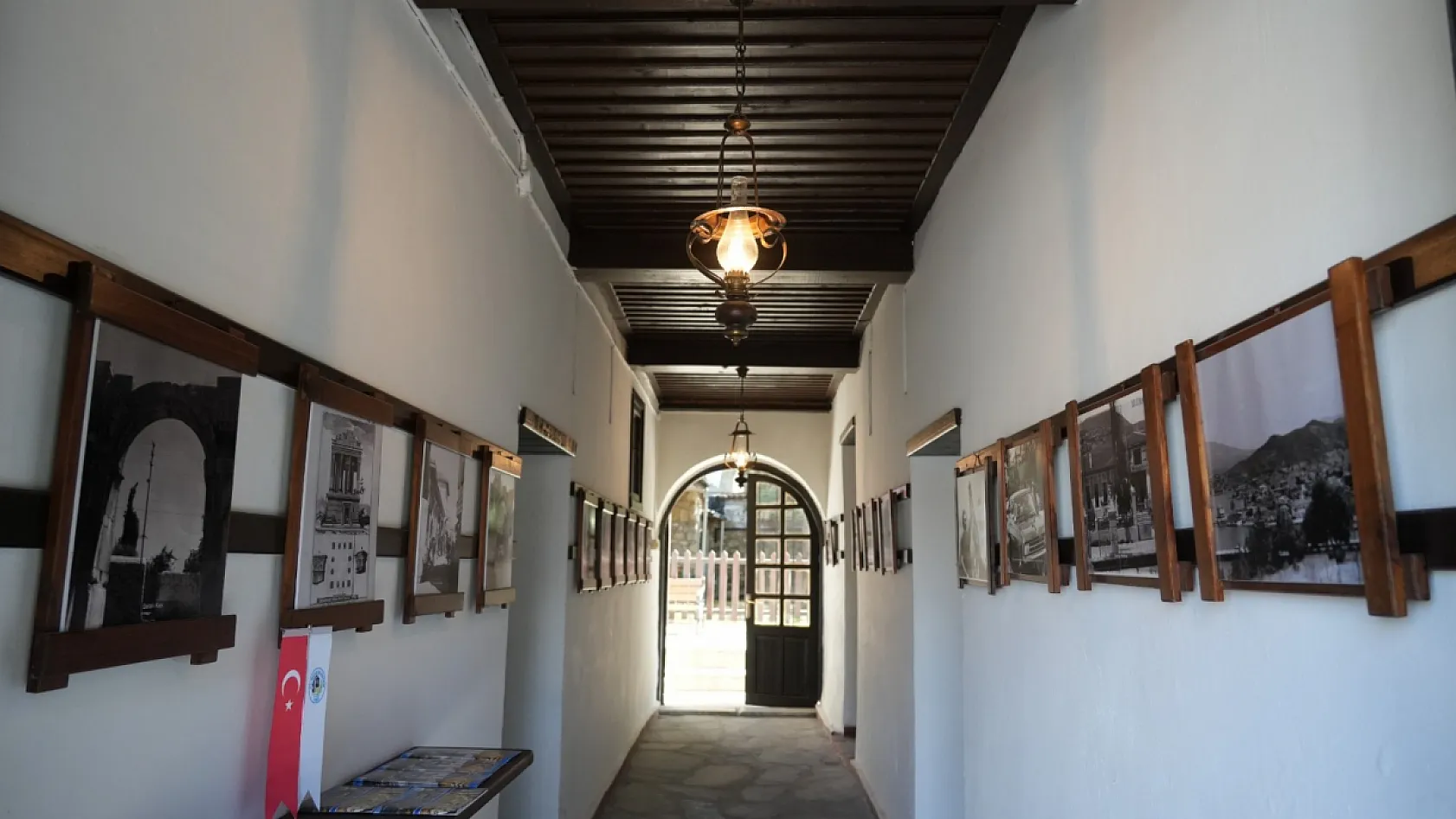 Hacı Ali Ağa Konağı Ve Milas Belediyesi Kültür Evi Ziyaretçilerini Bekliyor