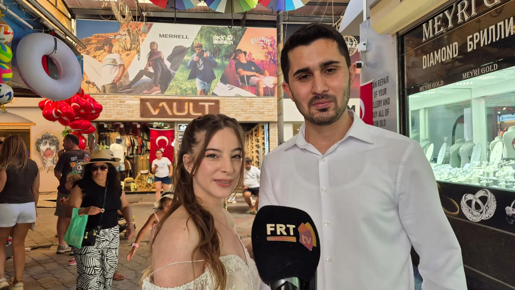 Fethiye'de Çocuklardan ve Yetişkinlerden Bayram Mesajları