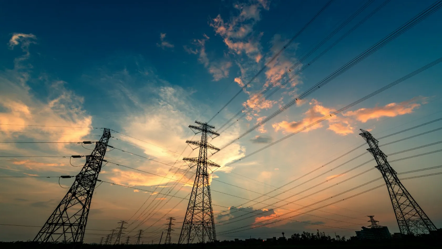 Seydikemer'de DEV elektrik kesintisi! Fethiye'de de gidecek mi? Detaylar için tıkla..