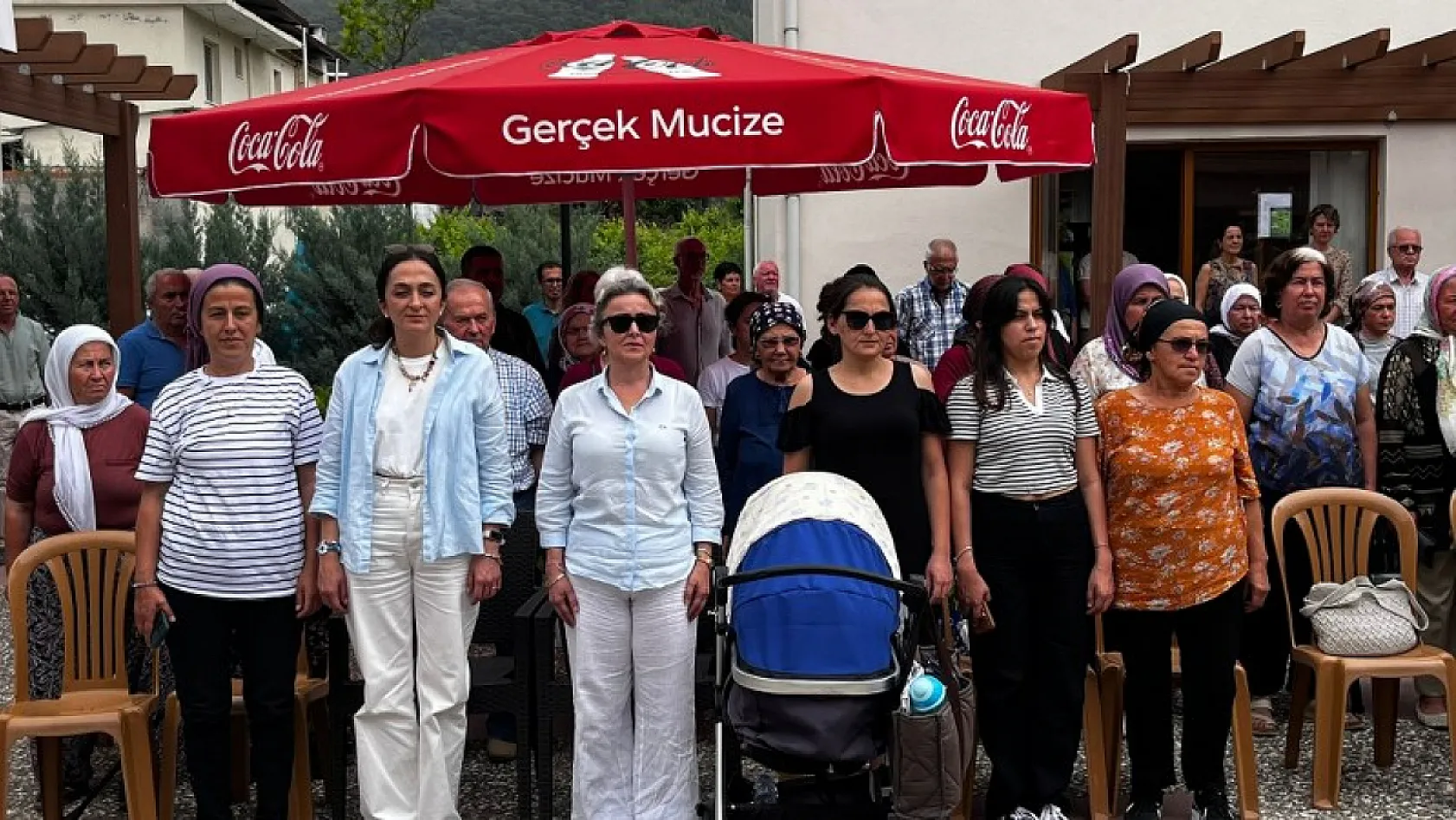 Fethiye'de Halk Eğitim Üzümlü Dastar Dokuma ve Giyim Sergisi Açıldı