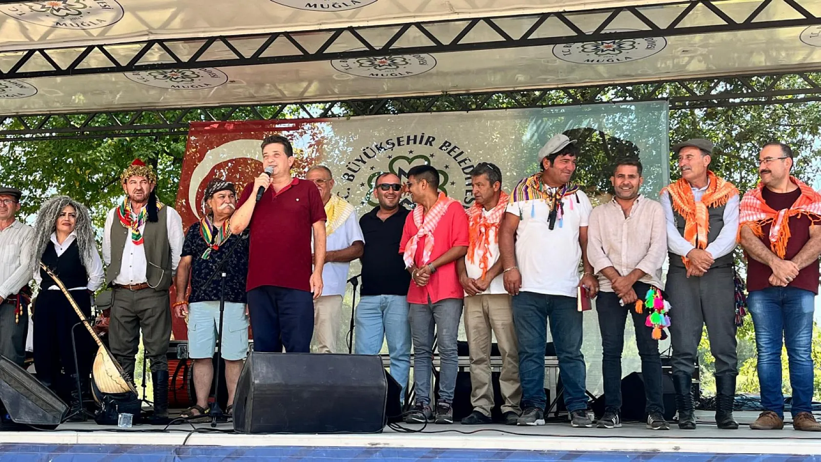 Fethiye'de 11.Geleneksel Geçmişten Günümüze Yörük Oyunları Şenliği Devam Ediyor