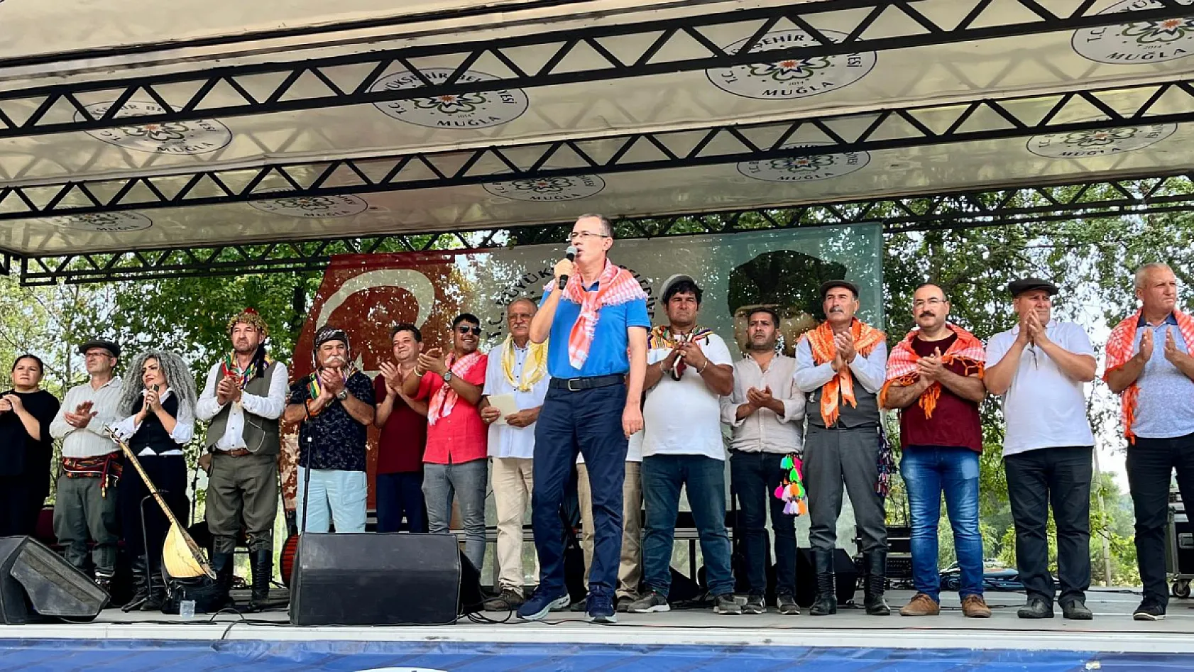 Fethiye'de 11.Geleneksel Geçmişten Günümüze Yörük Oyunları Şenliği Devam Ediyor