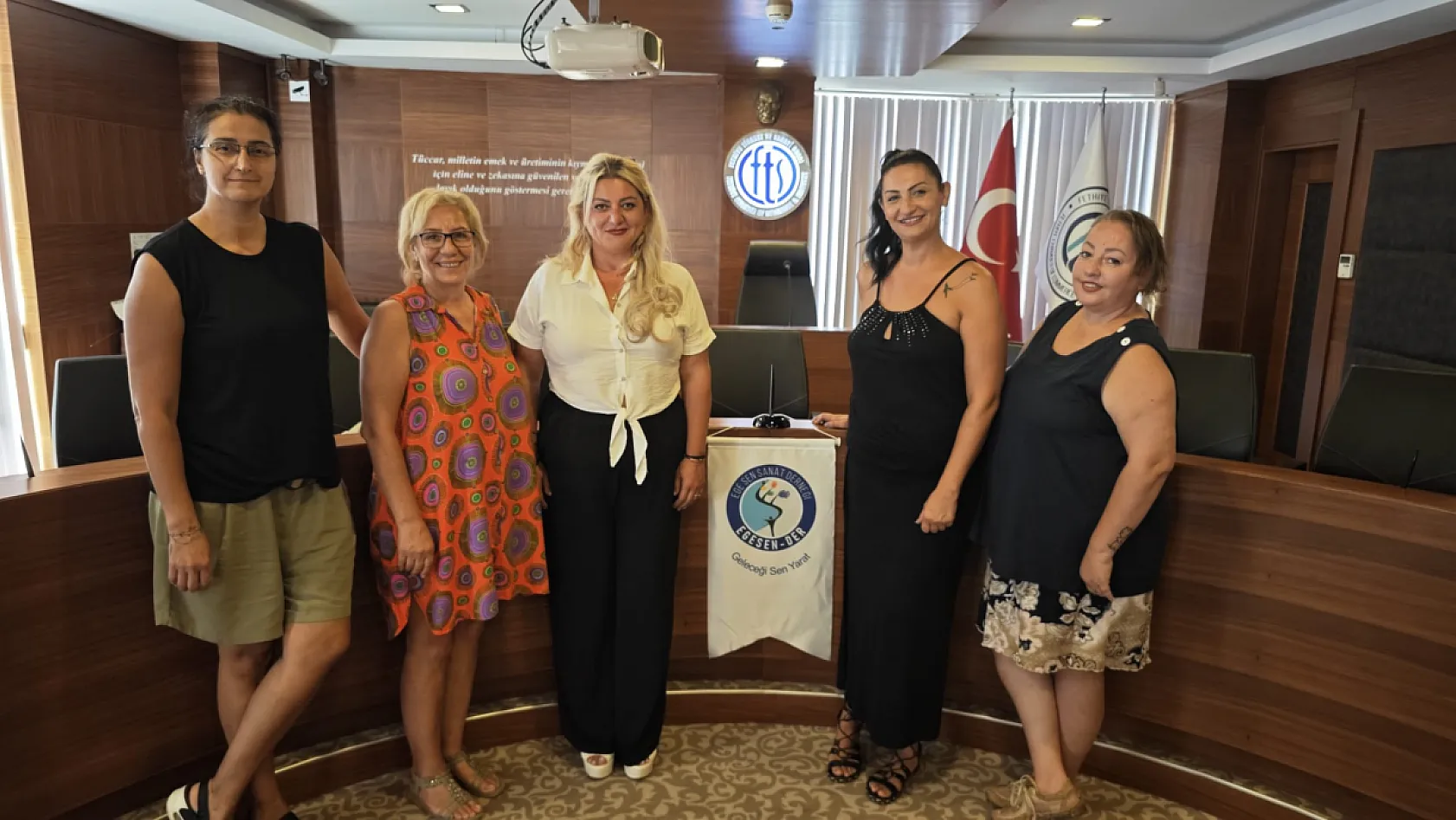 EGE-SEN Sanat Derneği: 'SANAT GELECEĞİ  SEN YARAT' Sloganıyla Fethiye'de İlk Olağan Genel Kurulunu Gerçekleştirdi