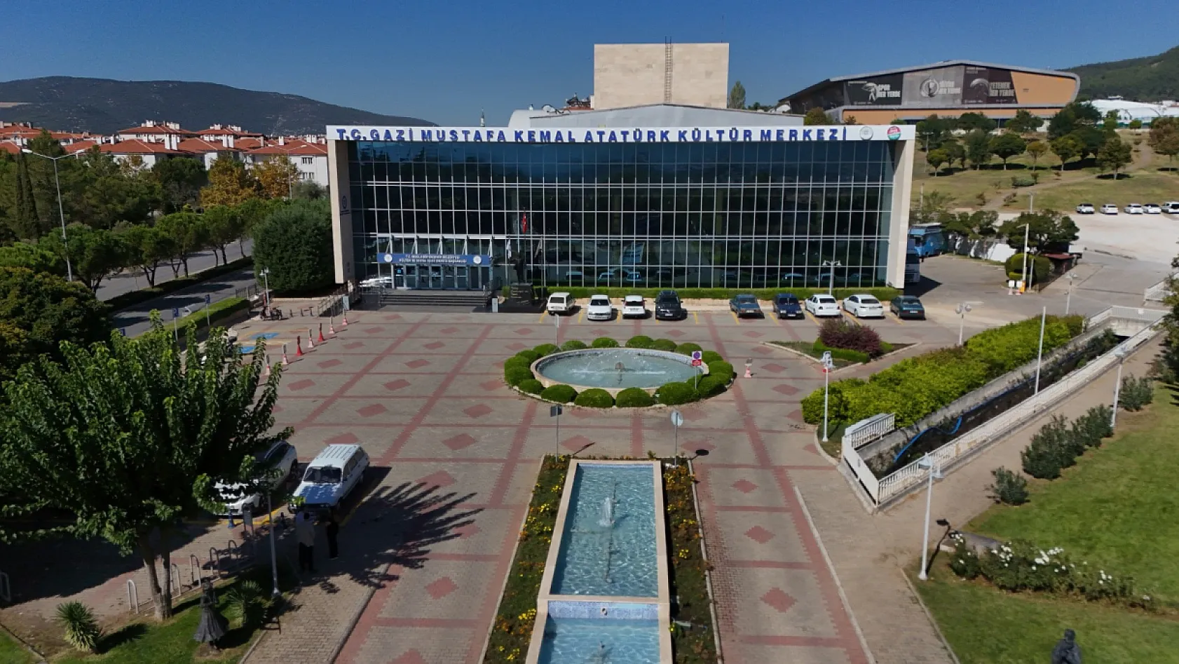 Muğla Büyükşehir Belediyesi Gazi Mustafa Kemal Atatürk Kültür Merkezi'ne Üstün Başarı Belgesi