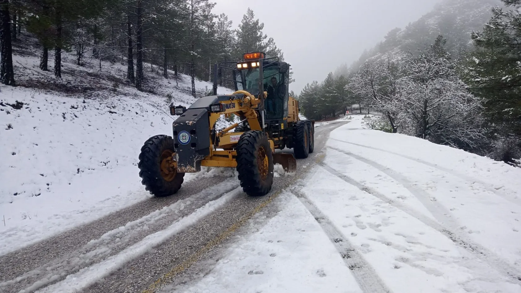 Beyaza Bürünen Muğla'da Yollar Ulaşıma Açıldı