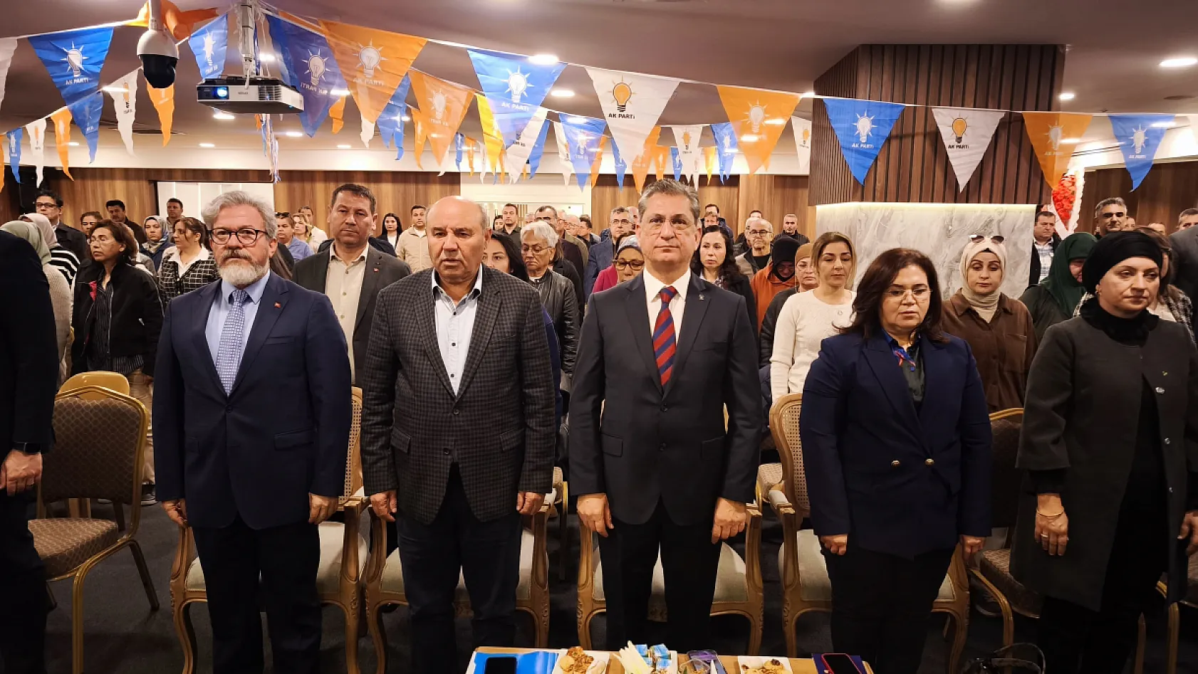 AK Parti Fethiye Kadın Kolları Kongresi Gerçekleştirildi, Başkan Karagöz Oldu