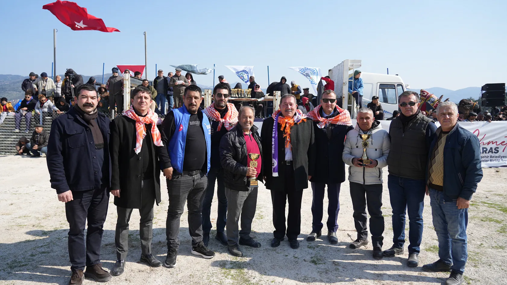 Milas Deve Güreşi yoğun katılımla gerçekleşti