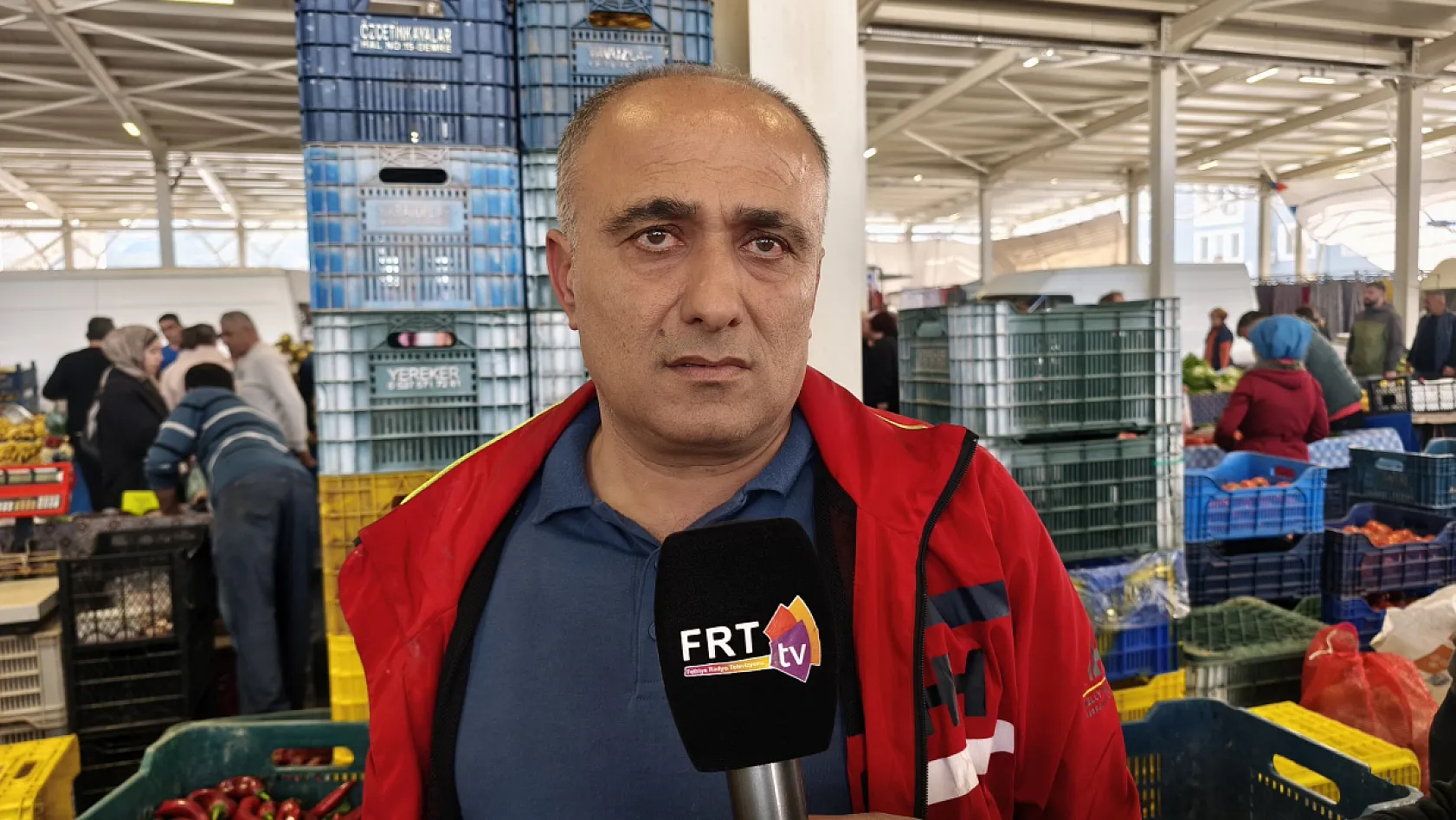 Fethiye Cumartesi Pazarı, arefe gününde doldu taştı