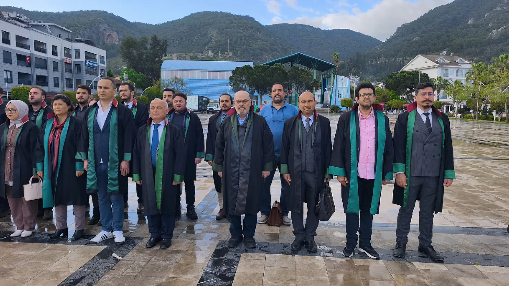 Fethiye'de 5 Nisan Avukatlar Günü kutlandı