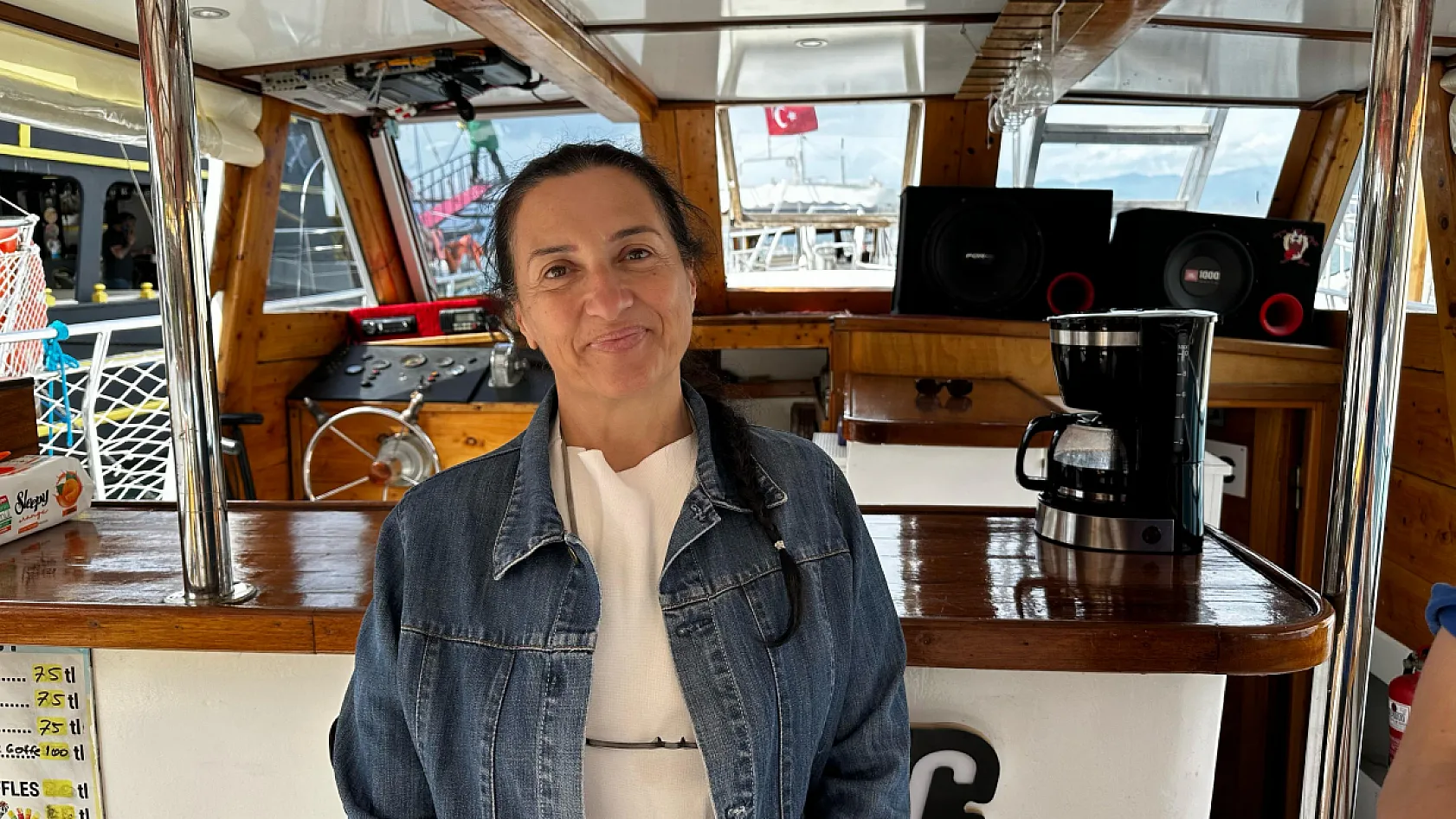 Fethiye'nin Tek Kadın Kaptanı İlknur Kaptan: 'Bu Meslekte Tek Olmak Gurur Verici'