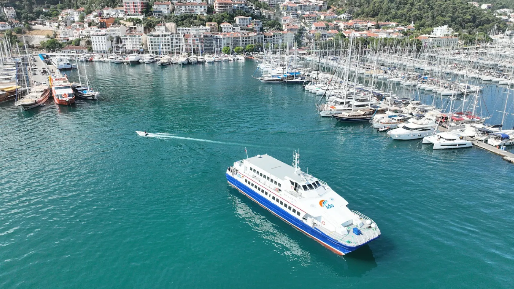 Büyükşehir'den 'Fethiye-Rodos Feribotu Mahsur Kaldı' İddialarına Cevap