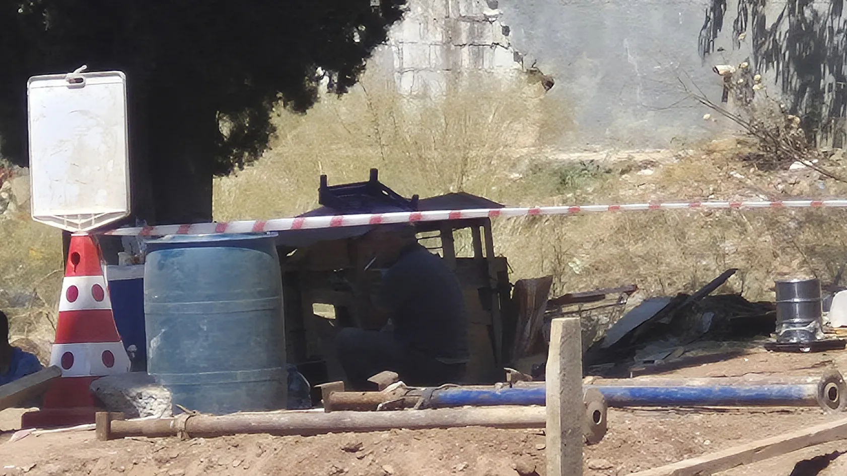 Fethiye'de dere ıslah çalışması esnafı olumsuz etkiledi, 'Ürünlerim toz toprak oldu'