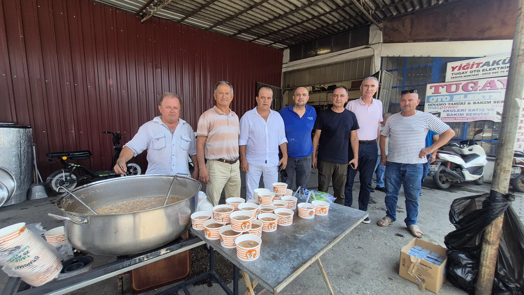 Fethiye Esnaf ve Sanatkârlar Odası Tarafından Aşure Etkinliği Düzenlendi