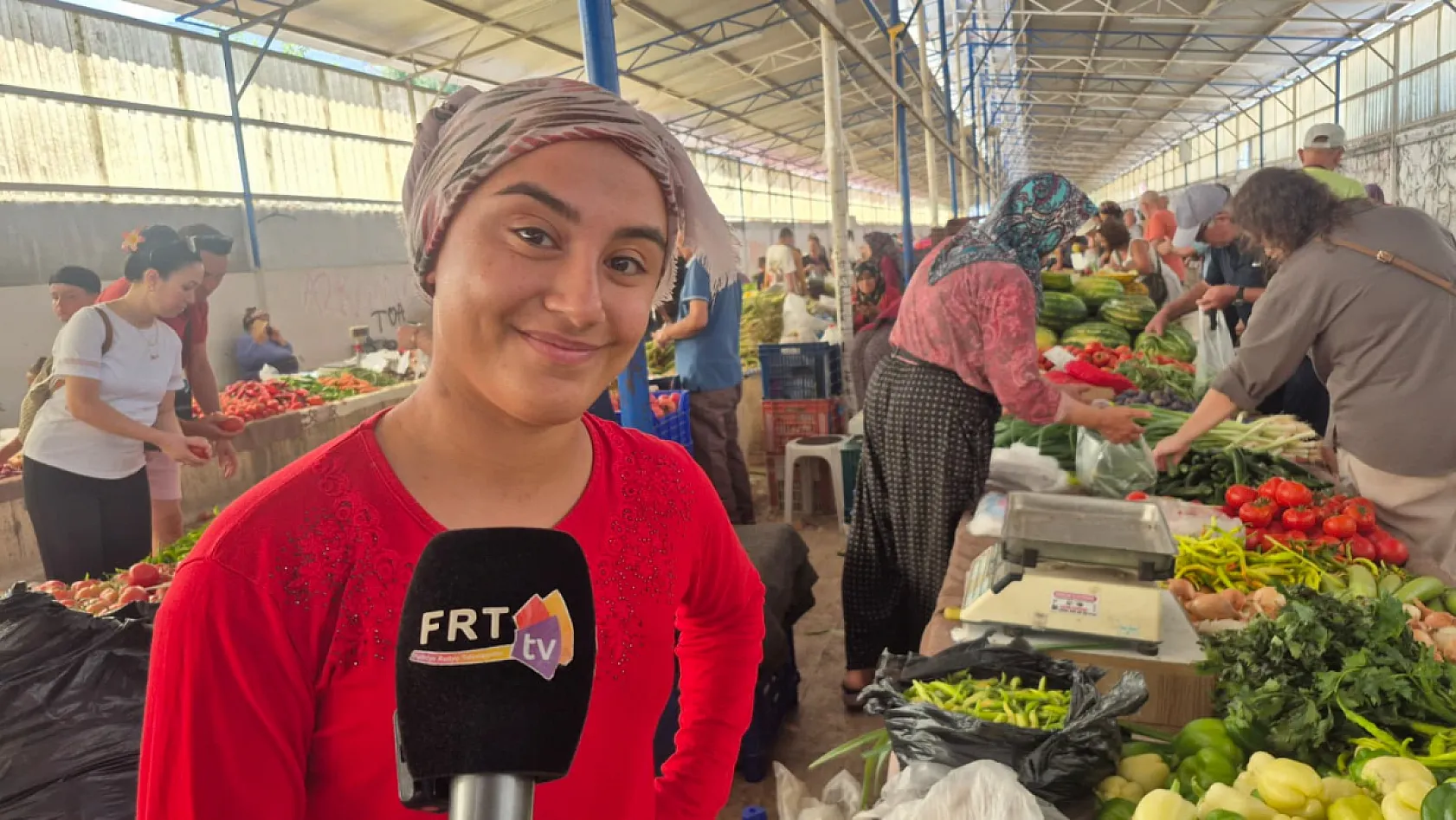 Fethiye Cuma Pazarı'na Yoğun İlgi, Üreticilerden Açıklamalar