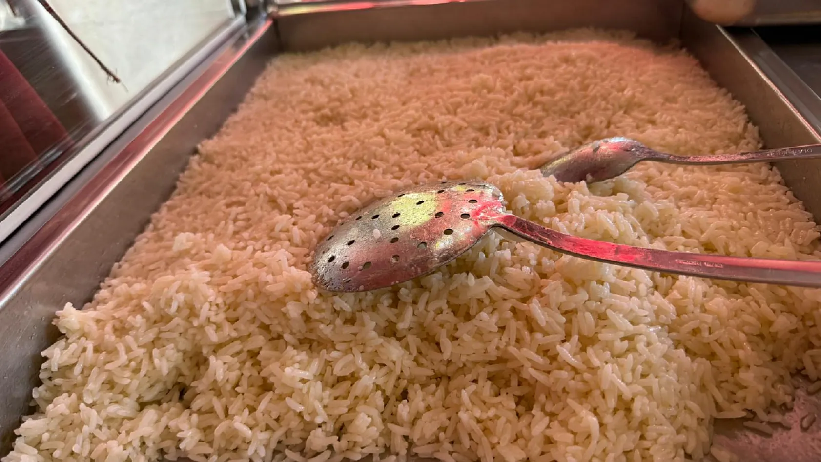 Fethiye'de Nohutlu Pilava Yoğun İlgi