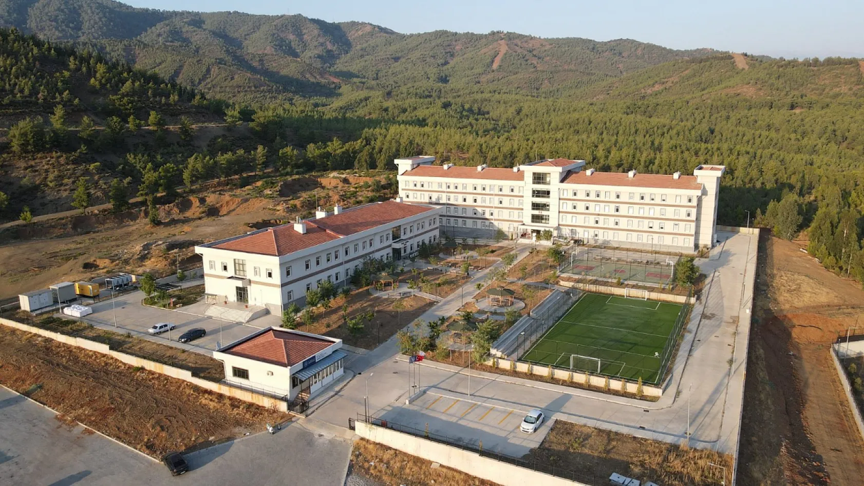 AK Parti Muğla Milletvekili Yakup Otgöz 'Son 3 Yılda Muğla'da Tarihi Yurt Artışı Sağladık'