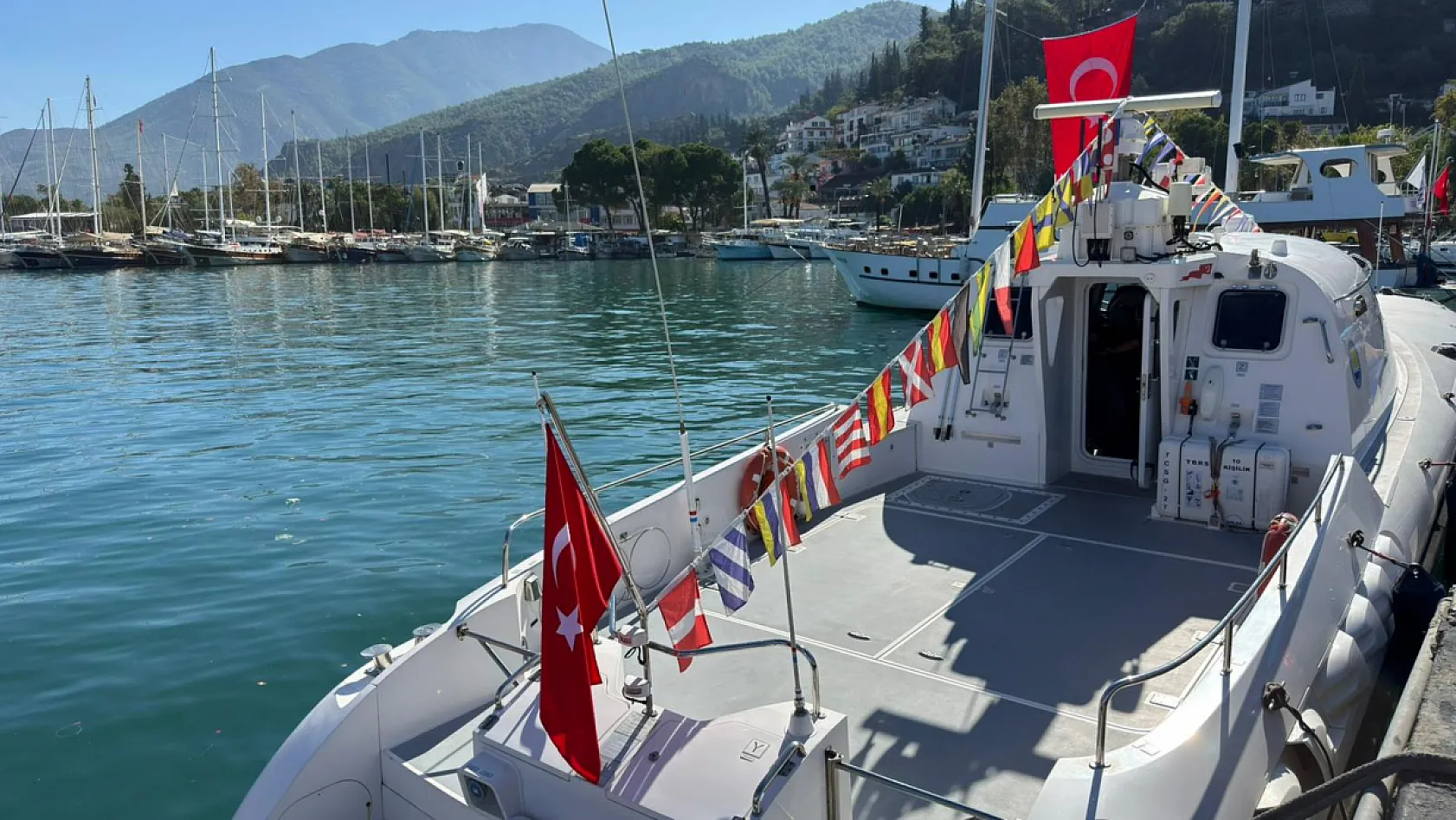 Fethiye'de Cumhuriyet Bayramı coşkusu denizde