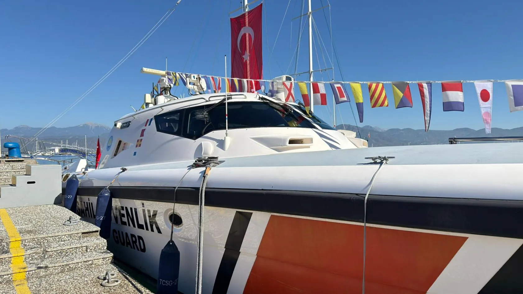 Fethiye'de Cumhuriyet Bayramı coşkusu denizde